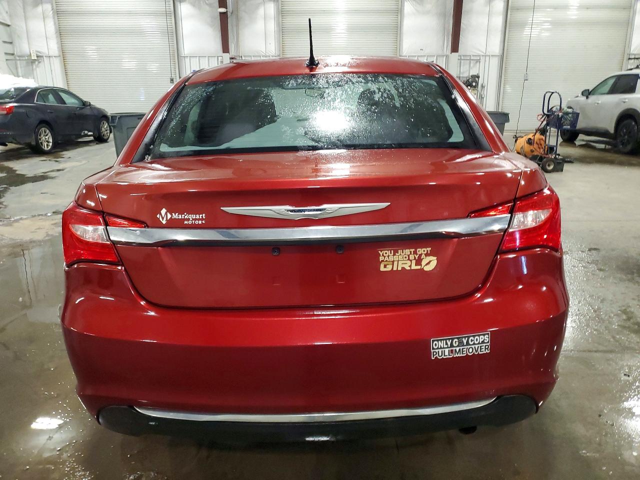 2014 Chrysler 200 Lx Red vin: 1C3CCBAB6EN231211