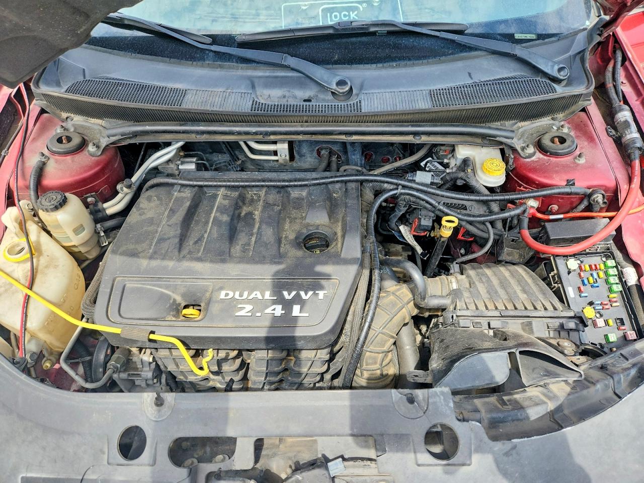 2013 Chrysler 200 Lx Burgundy vin: 1C3CCBAB7DN671033