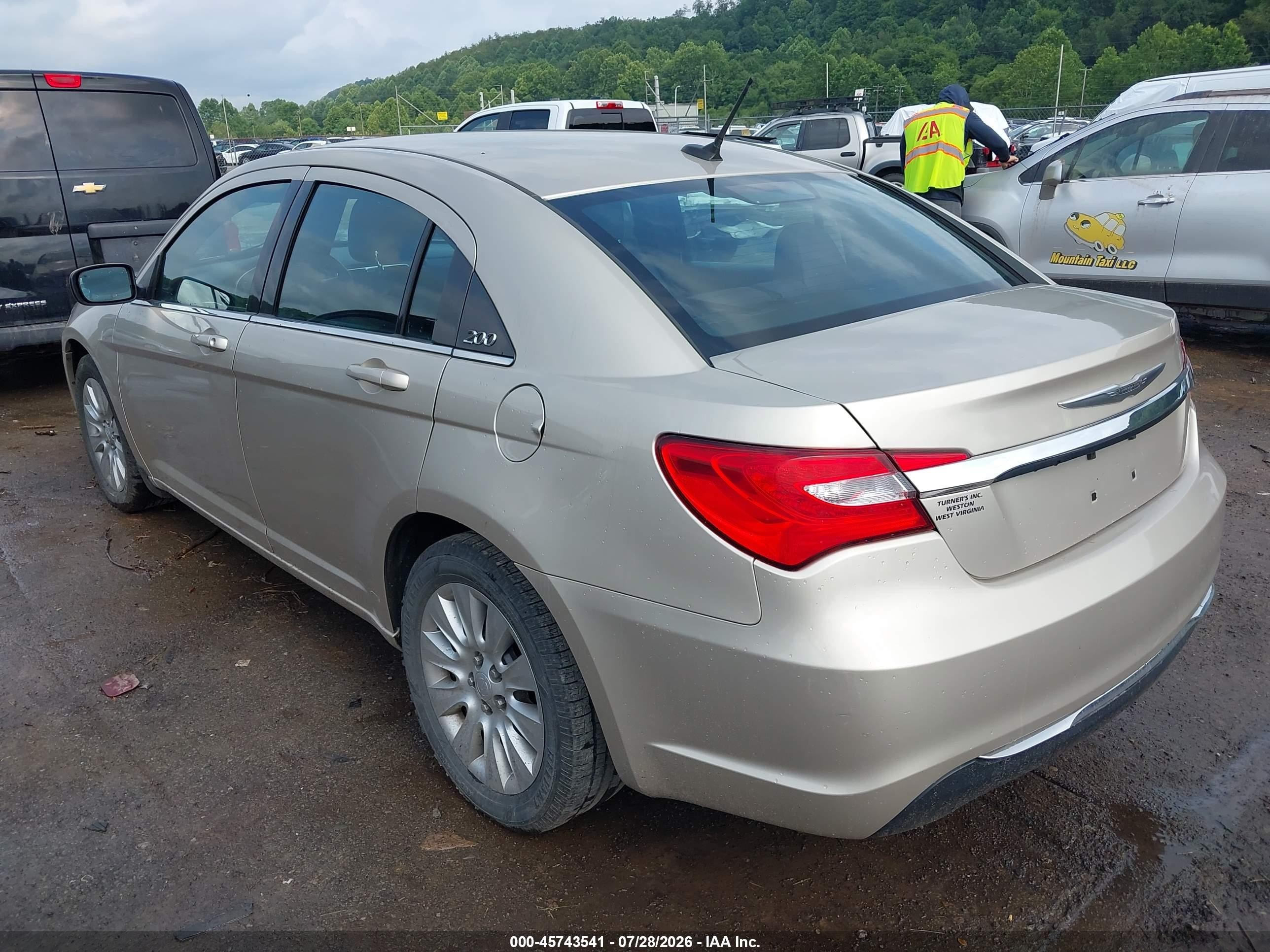 2014 Chrysler 200 Lx Beige vin: 1C3CCBAB7EN123633