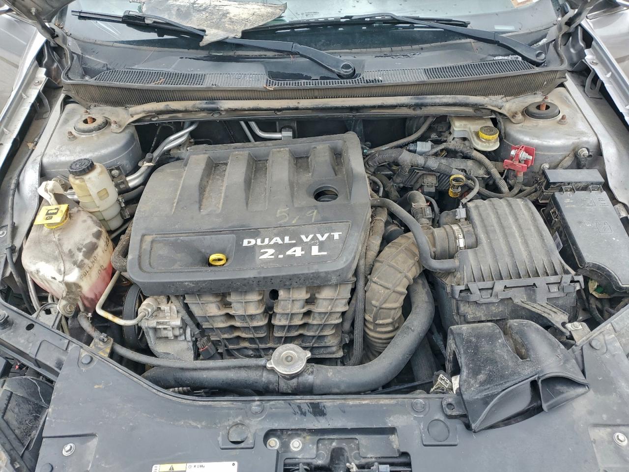 2014 Chrysler 200 Lx Silver vin: 1C3CCBAB7EN212781