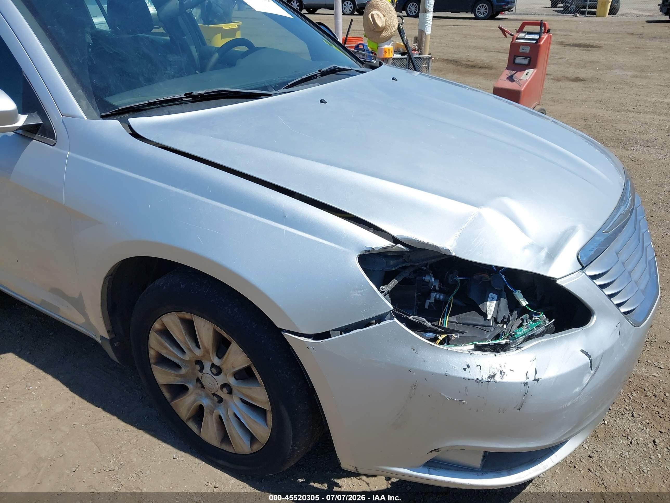2012 Chrysler 200 Lx Silver vin: 1C3CCBAB8CN101346