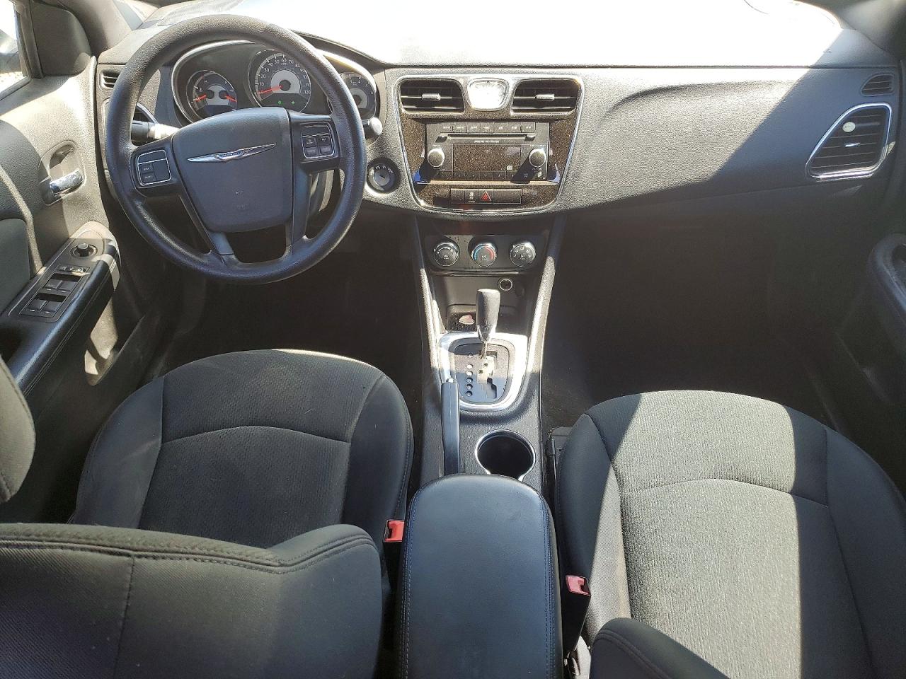 2012 Chrysler 200 Lx White vin: 1C3CCBAB8CN124707