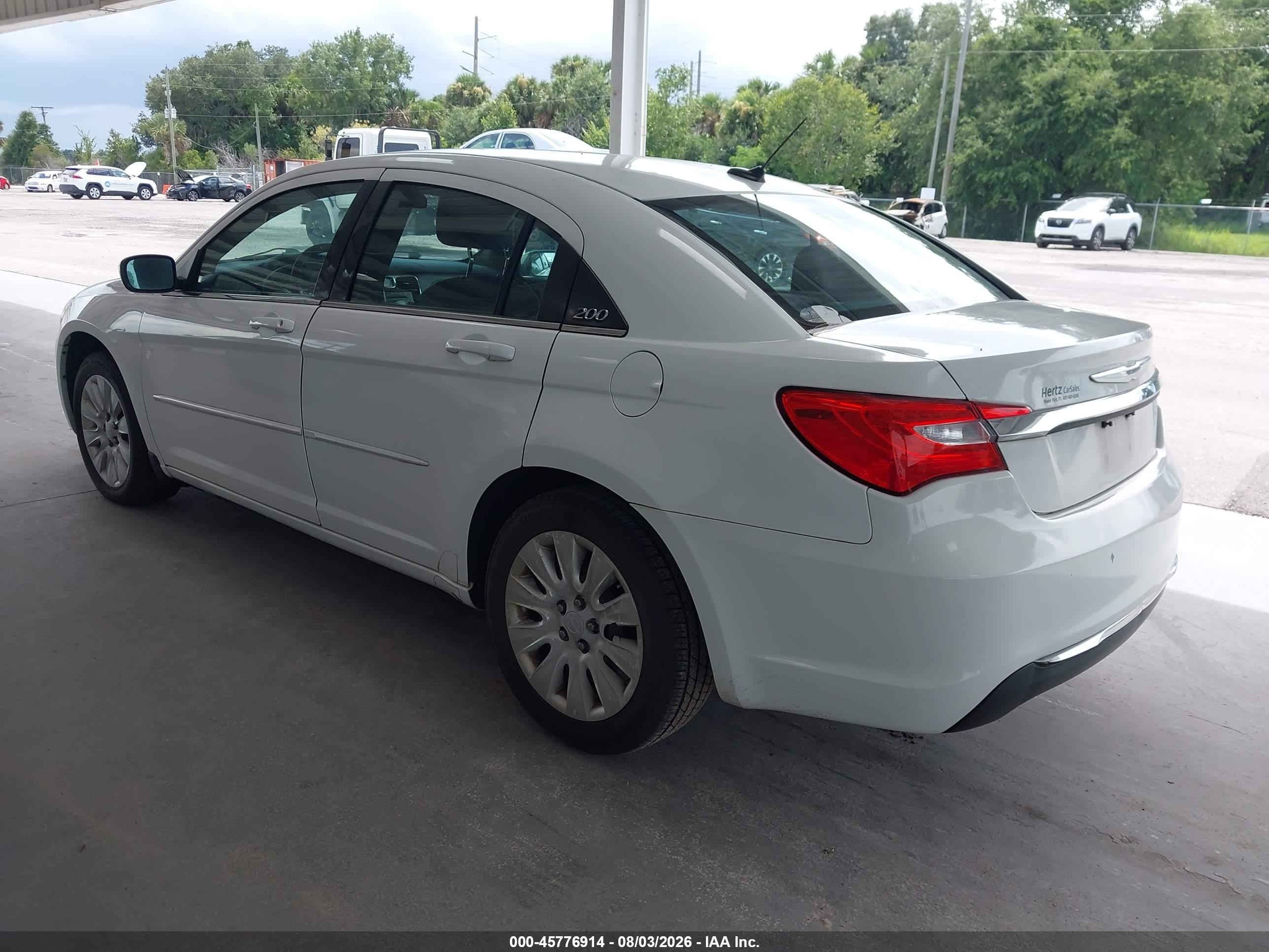 2012 Chrysler 200 Lx Белый vin: 1C3CCBAB8CN248301
