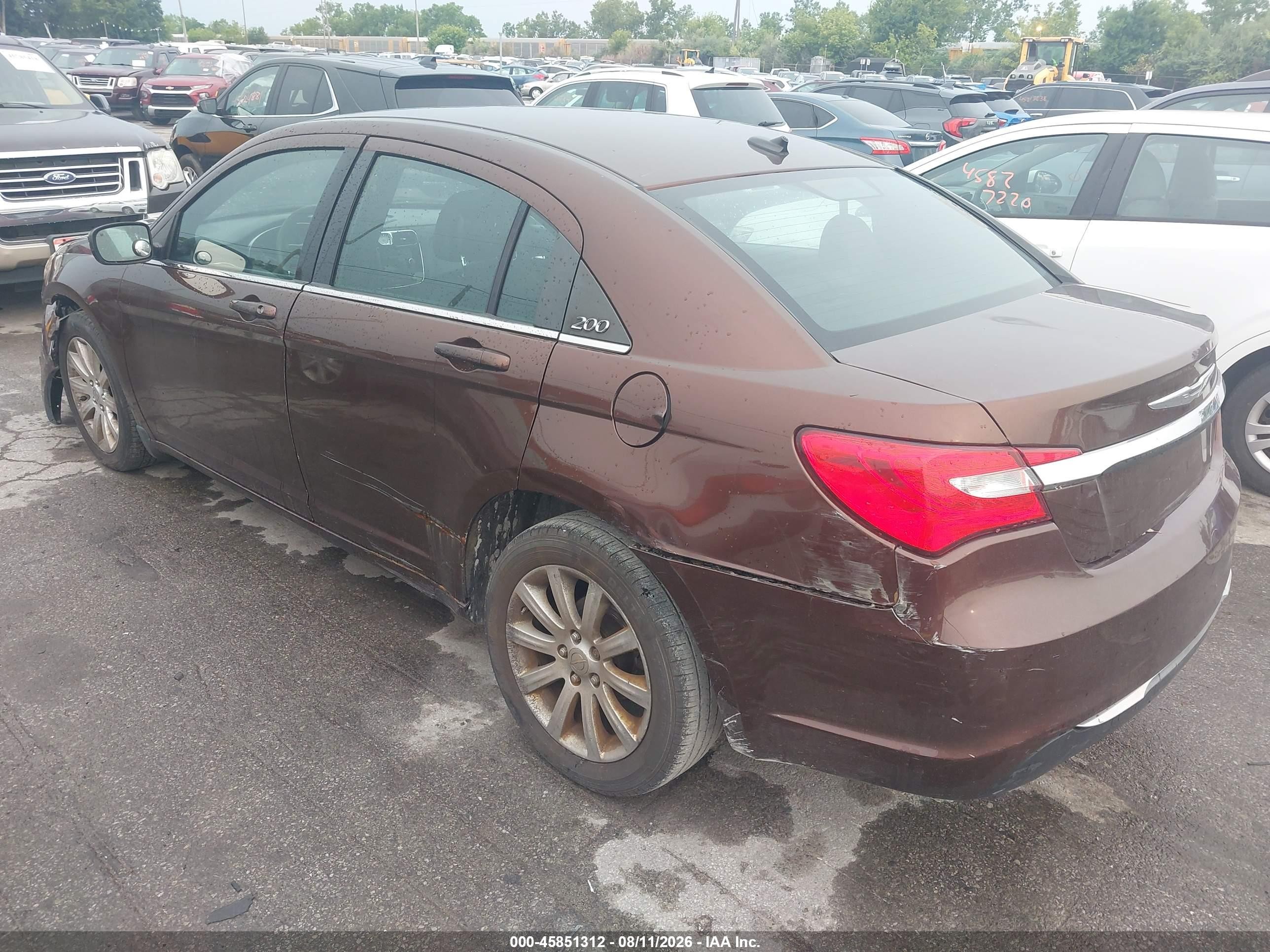 2012 Chrysler 200 Lx Коричневый vin: 1C3CCBAB8CN292203