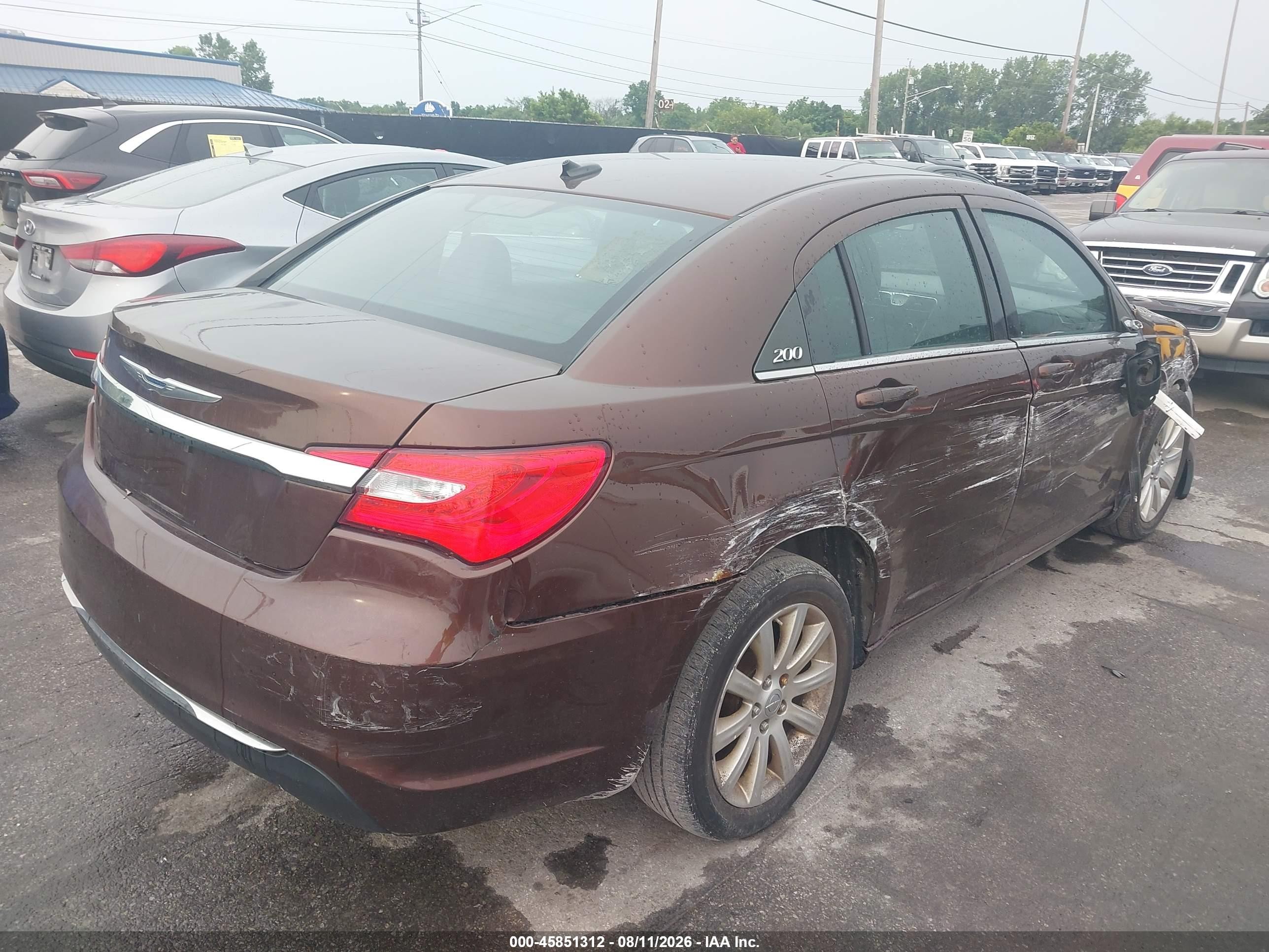 2012 Chrysler 200 Lx Коричневый vin: 1C3CCBAB8CN292203