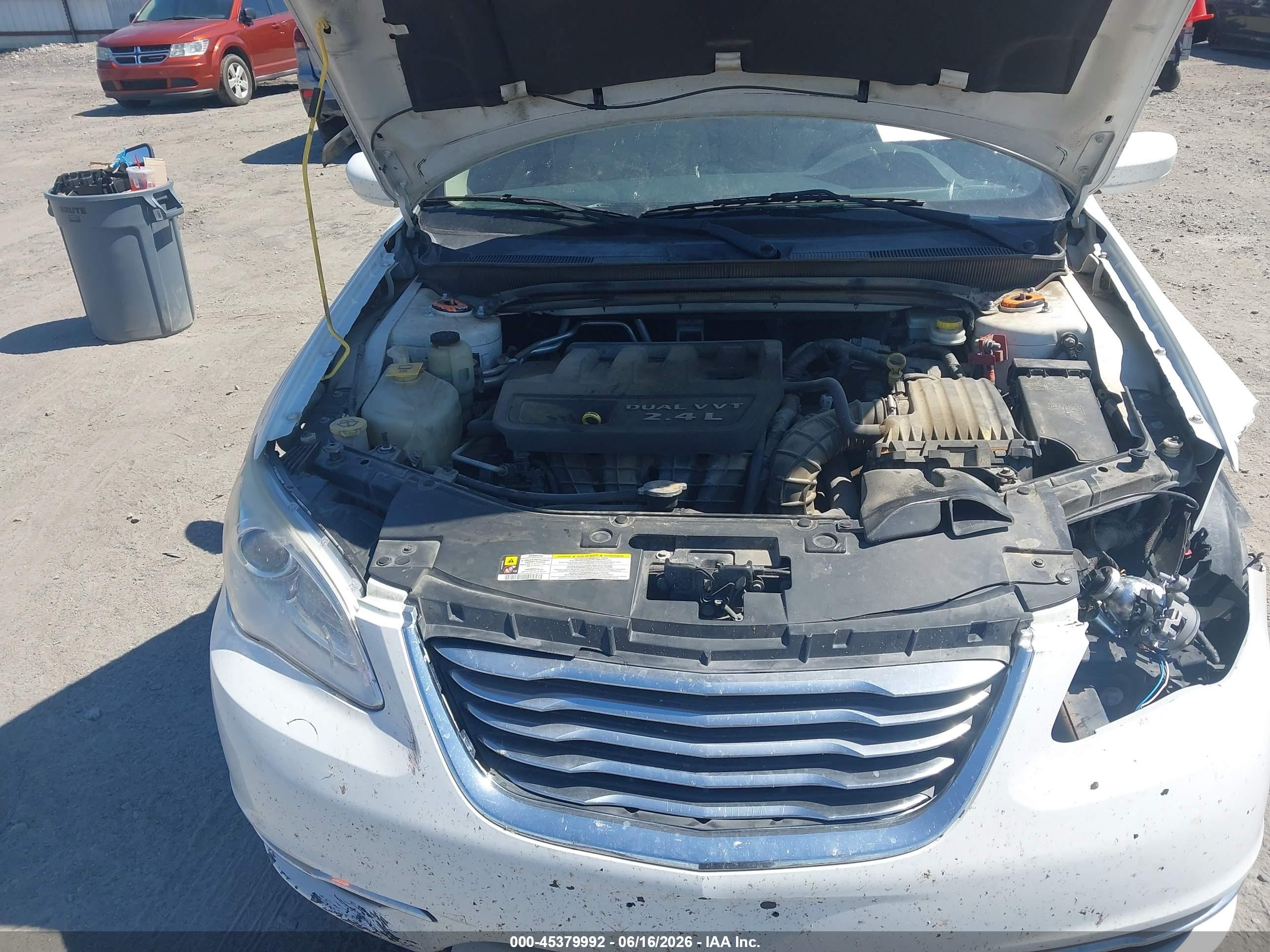 2012 Chrysler 200 Lx White vin: 1C3CCBAB8CN292461