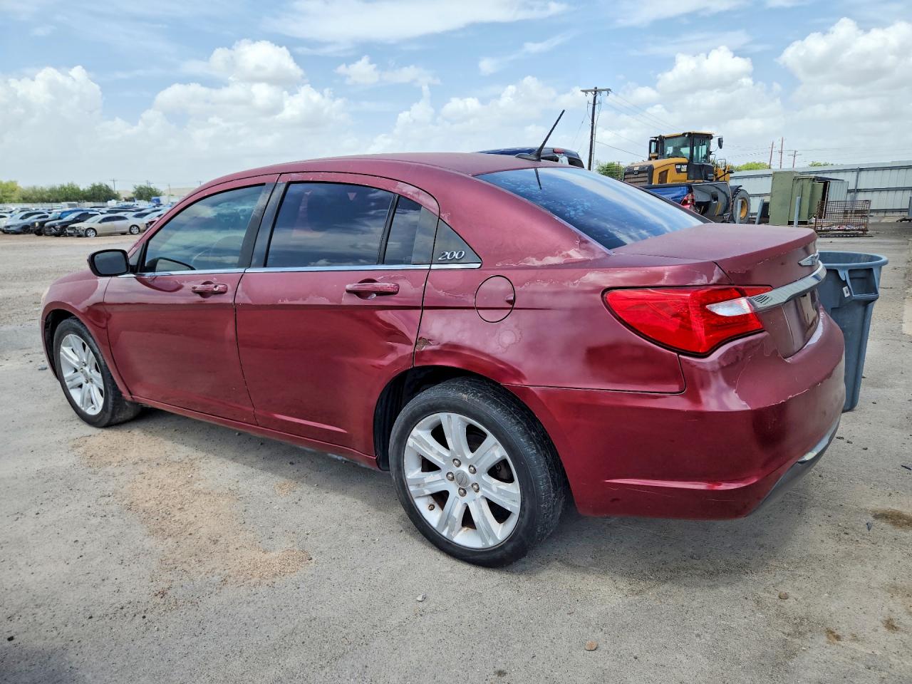 2013 Chrysler 200 Lx Темно-бордовый vin: 1C3CCBAB8DN669422
