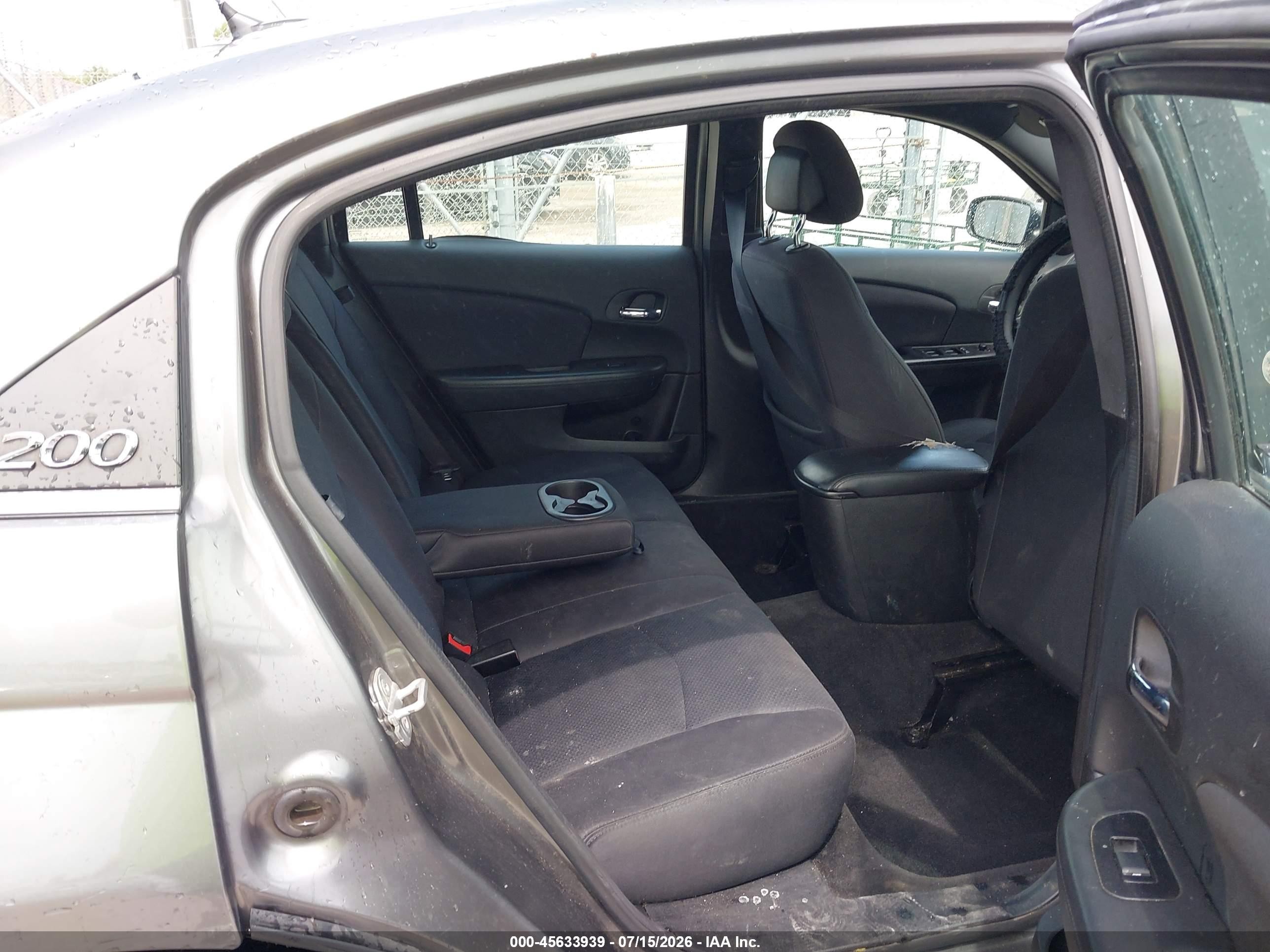 2013 Chrysler 200 Lx Gray vin: 1C3CCBAB8DN671350
