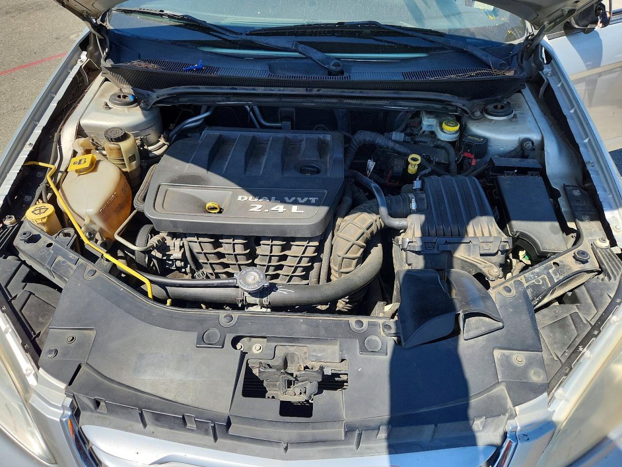 2012 Chrysler 200 Lx Silver vin: 1C3CCBAB9CN100318