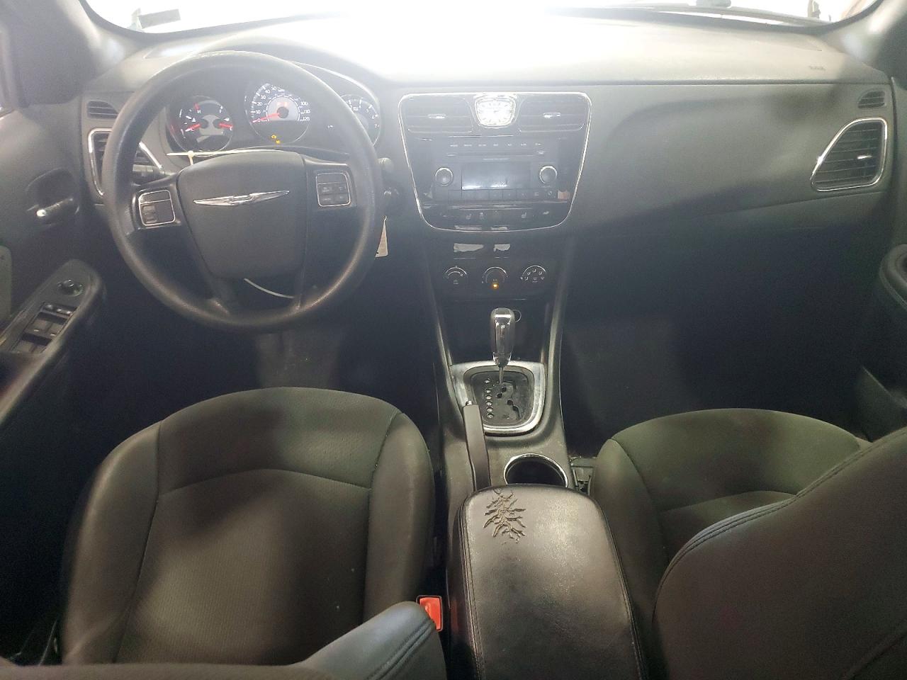 2012 Chrysler 200 Lx White vin: 1C3CCBAB9CN145632