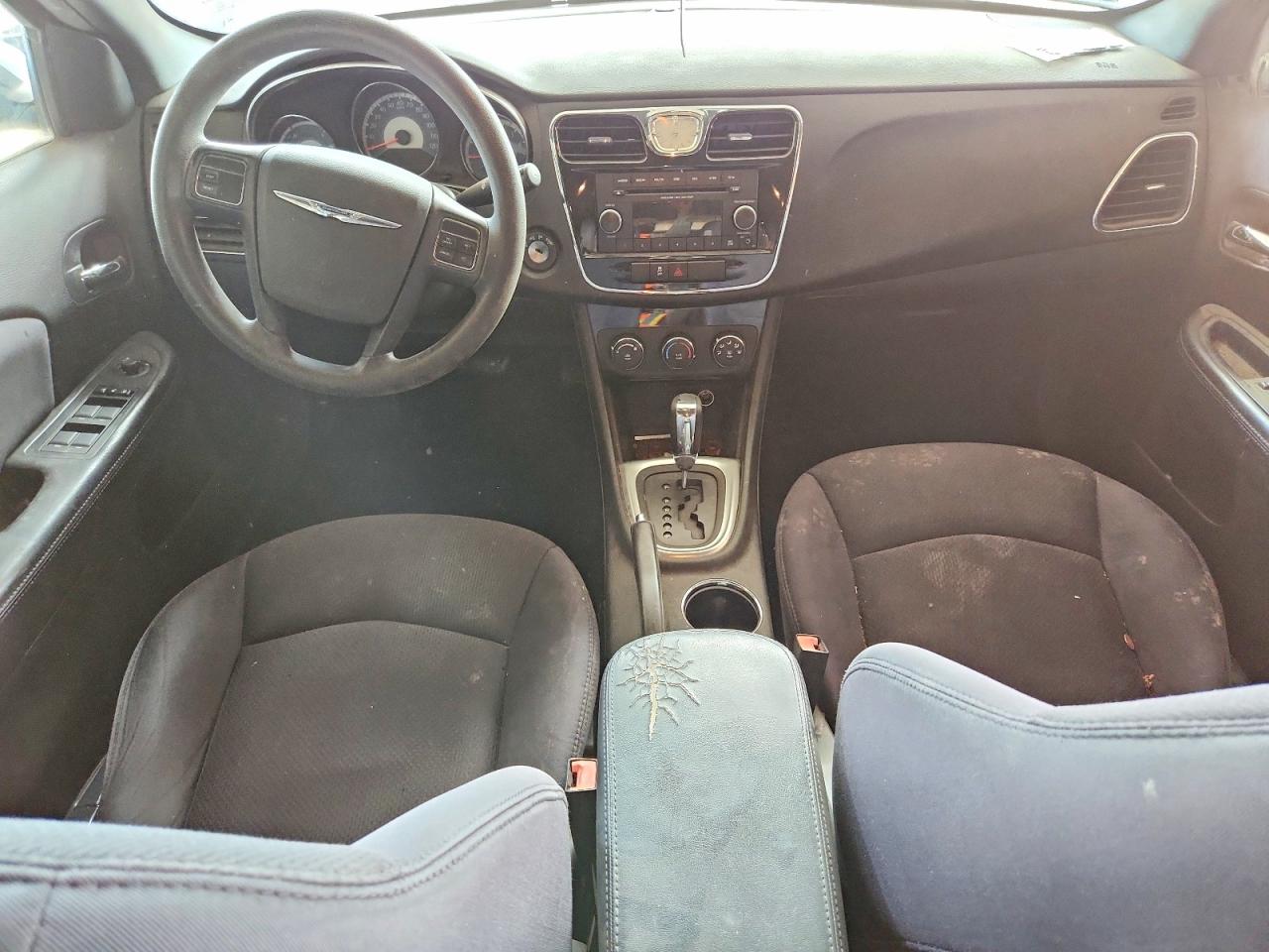 2012 Chrysler 200 Lx White vin: 1C3CCBAB9CN256715