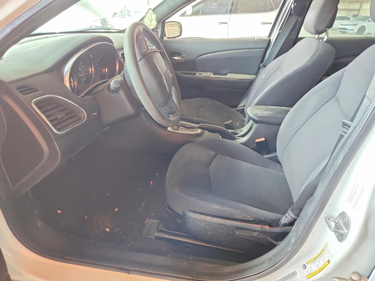 2012 Chrysler 200 Lx White vin: 1C3CCBAB9CN256715