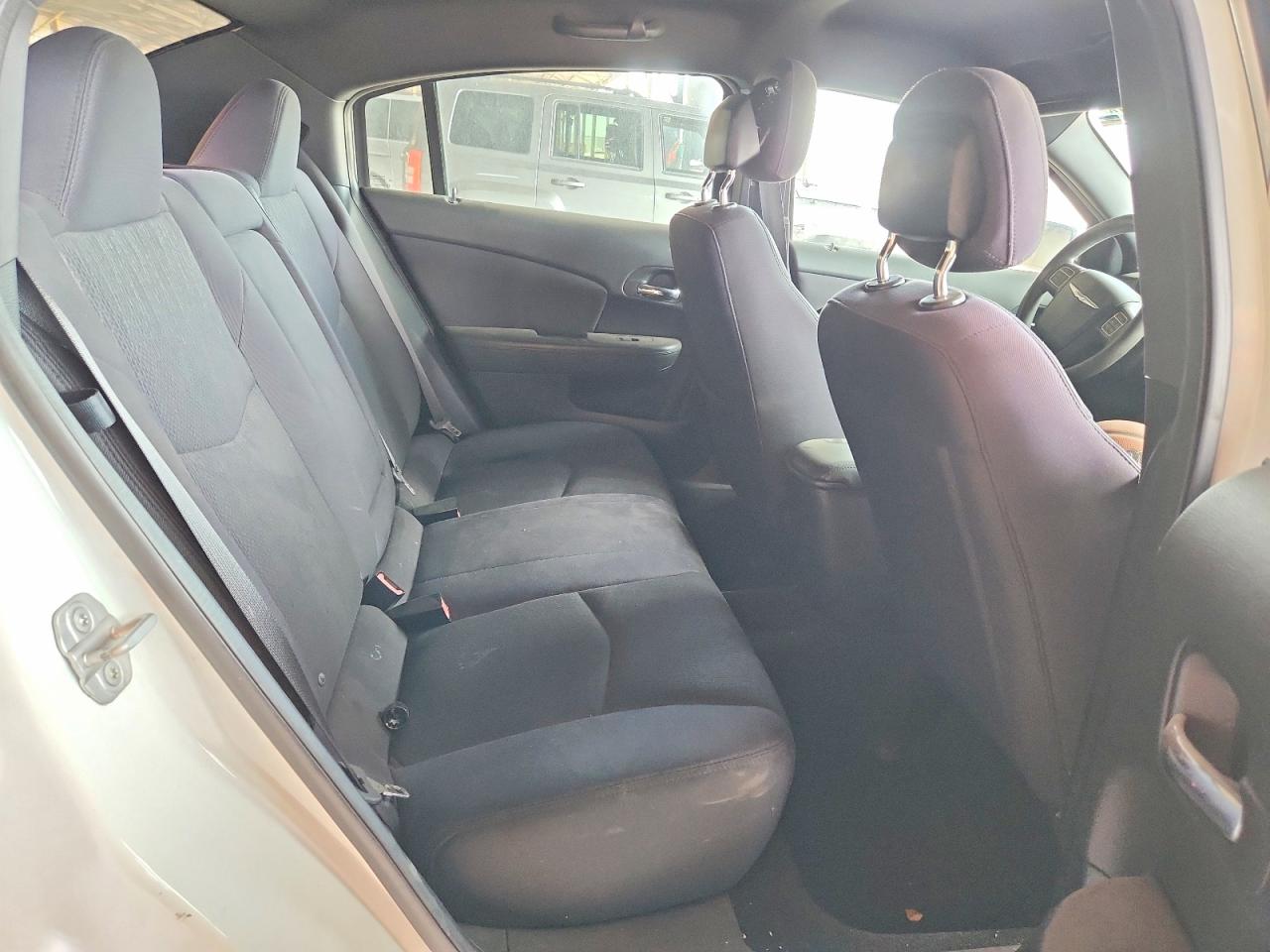 2012 Chrysler 200 Lx White vin: 1C3CCBAB9CN256715