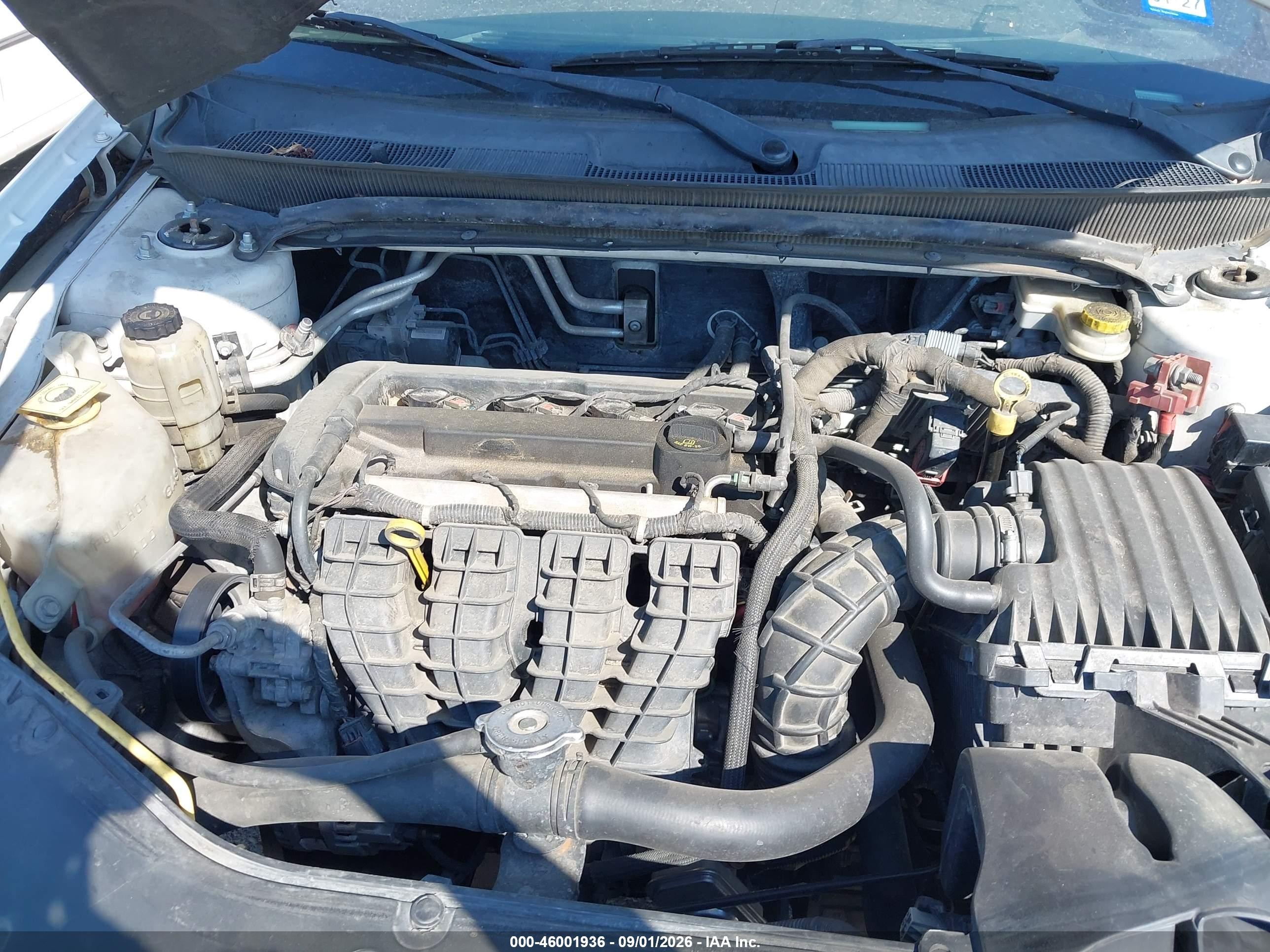 2013 Chrysler 200 Lx White vin: 1C3CCBAB9DN669462