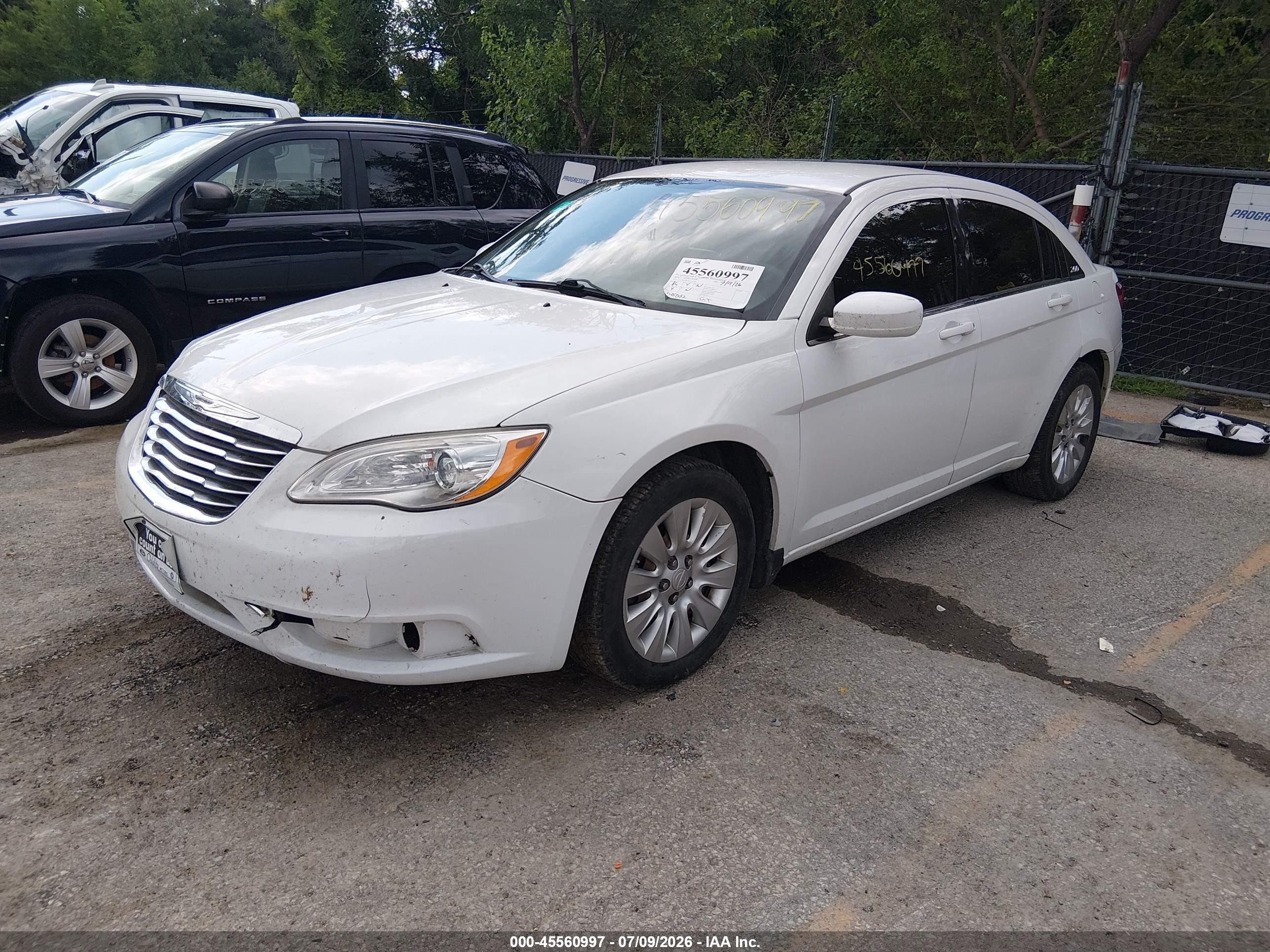 2012 Chrysler 200 Lx White vin: 1C3CCBABXCN164738
