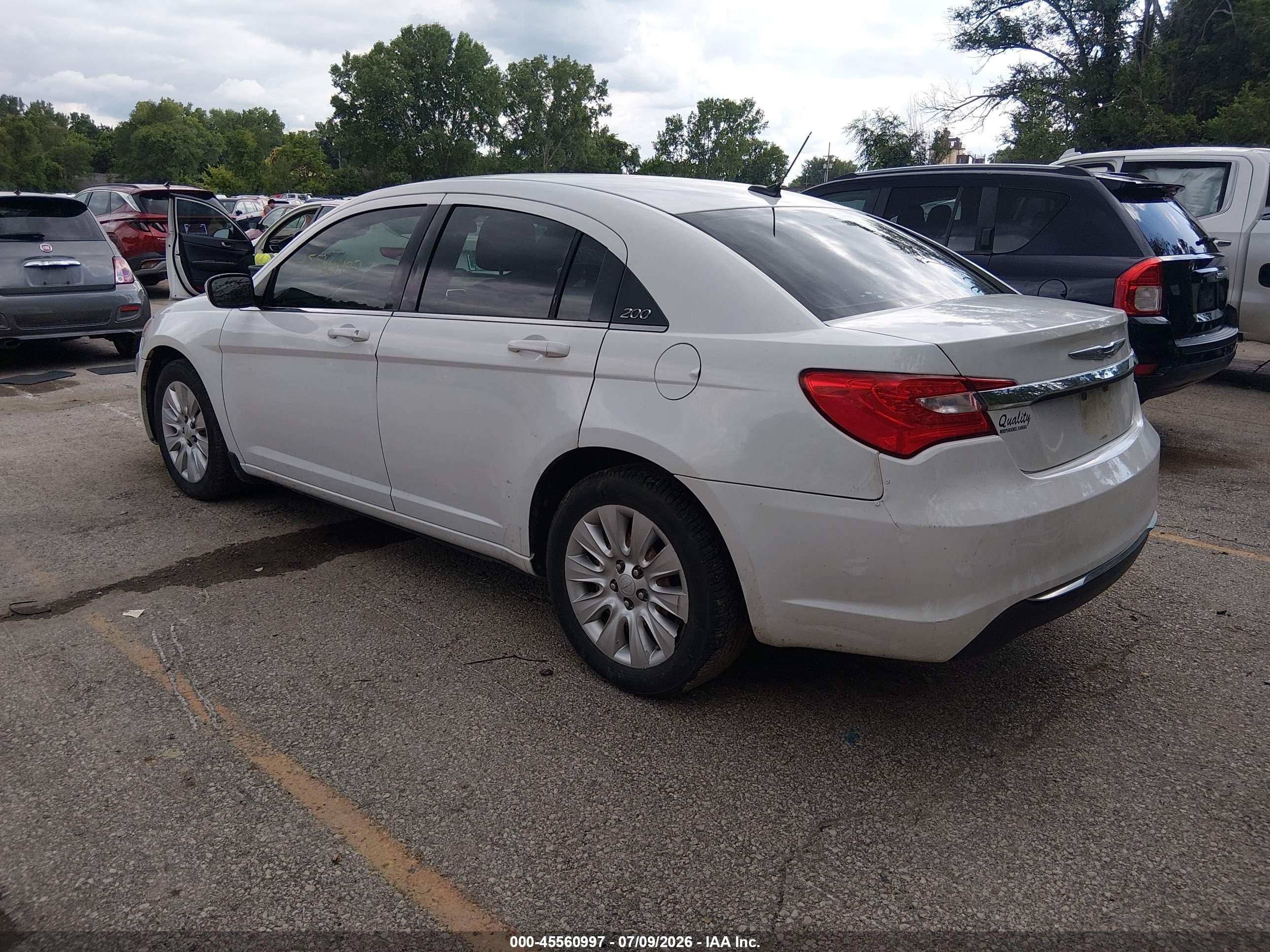 2012 Chrysler 200 Lx White vin: 1C3CCBABXCN164738