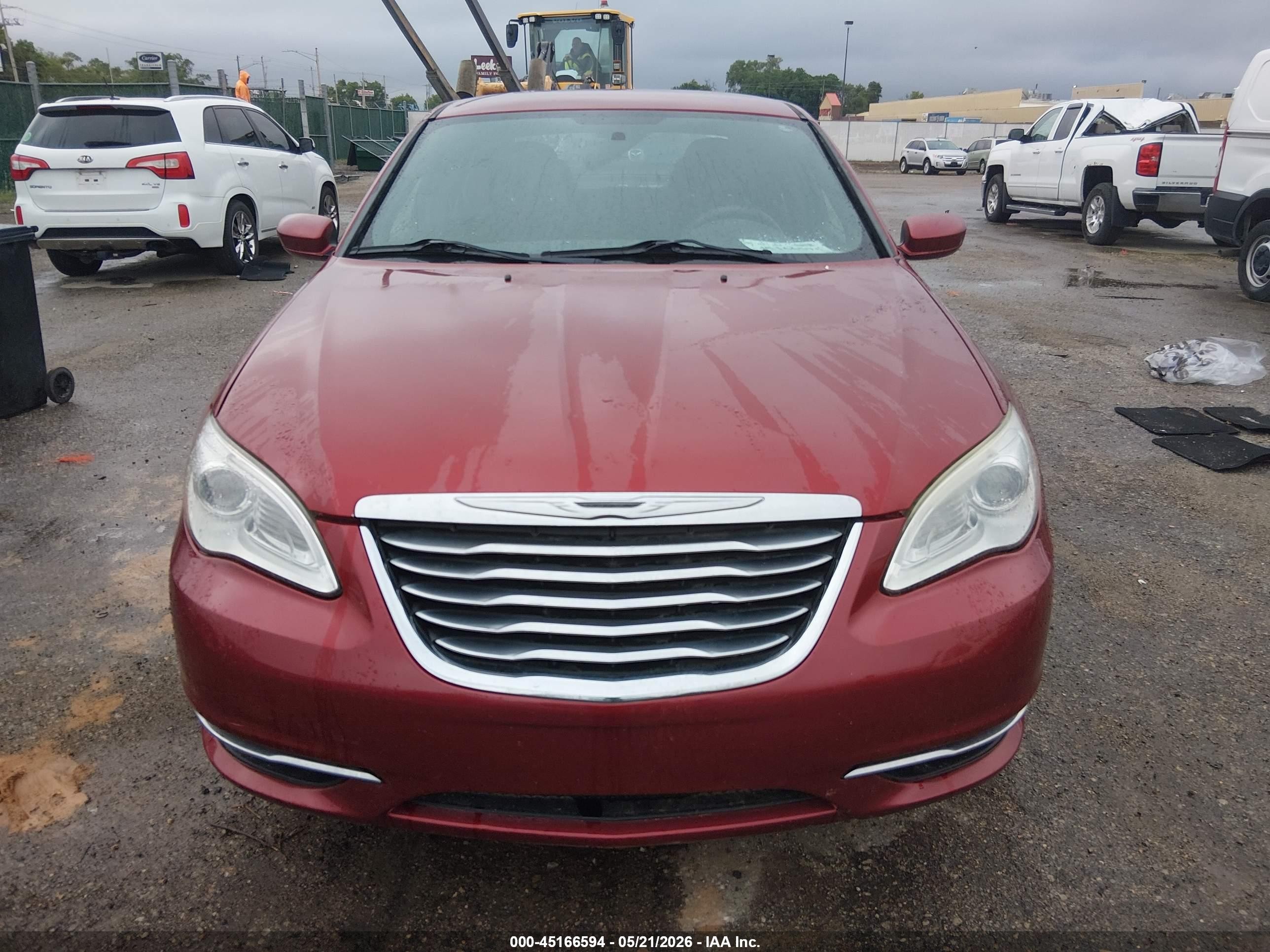 2012 Chrysler 200 Lx Red vin: 1C3CCBABXCN170362