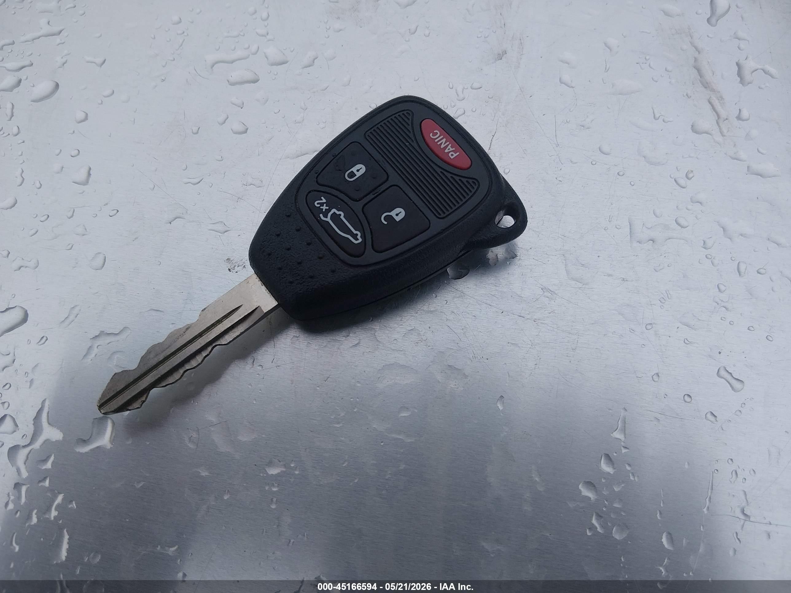 2012 Chrysler 200 Lx Red vin: 1C3CCBABXCN170362