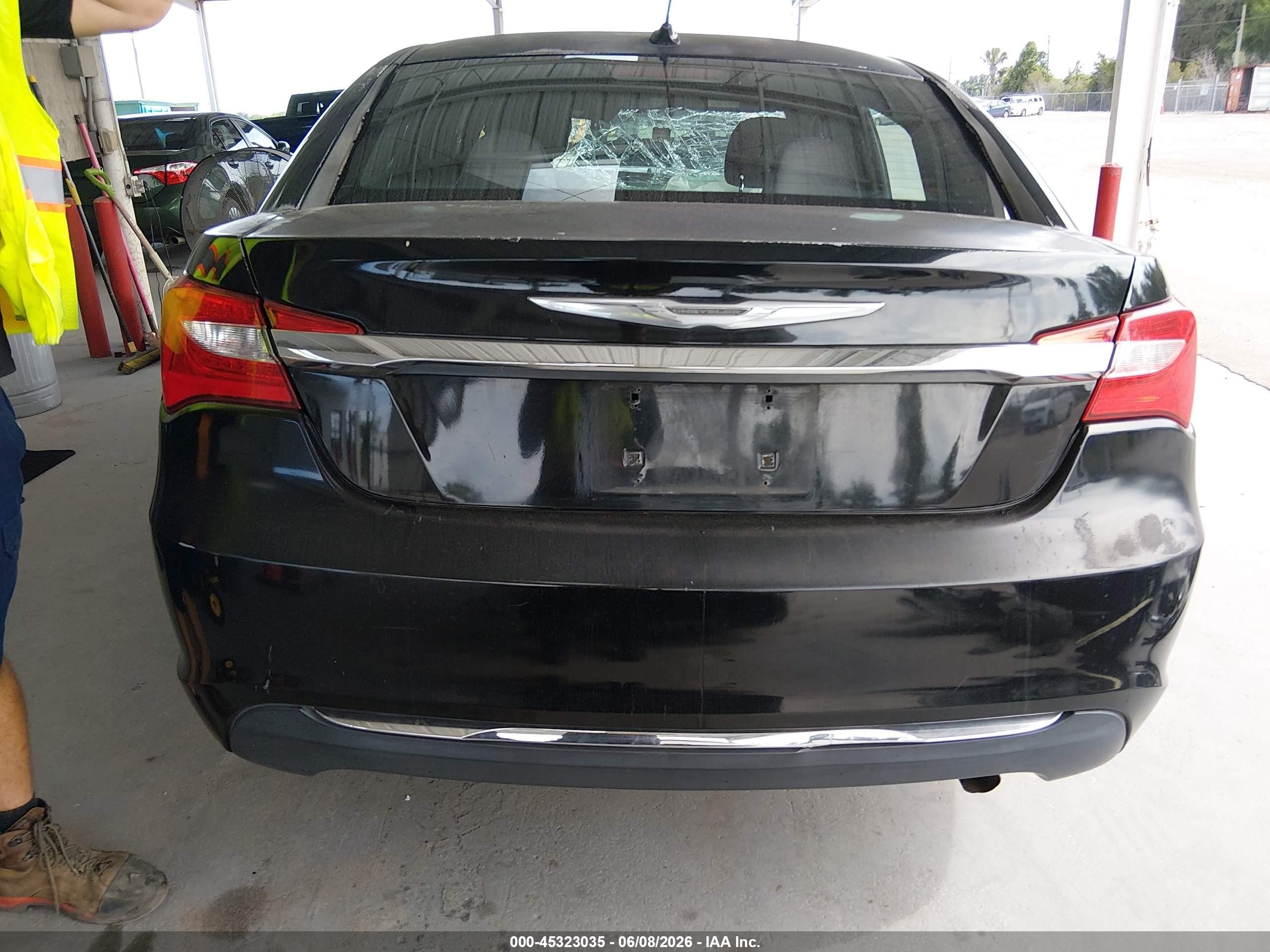 2012 Chrysler 200 Lx Black vin: 1C3CCBABXCN222668