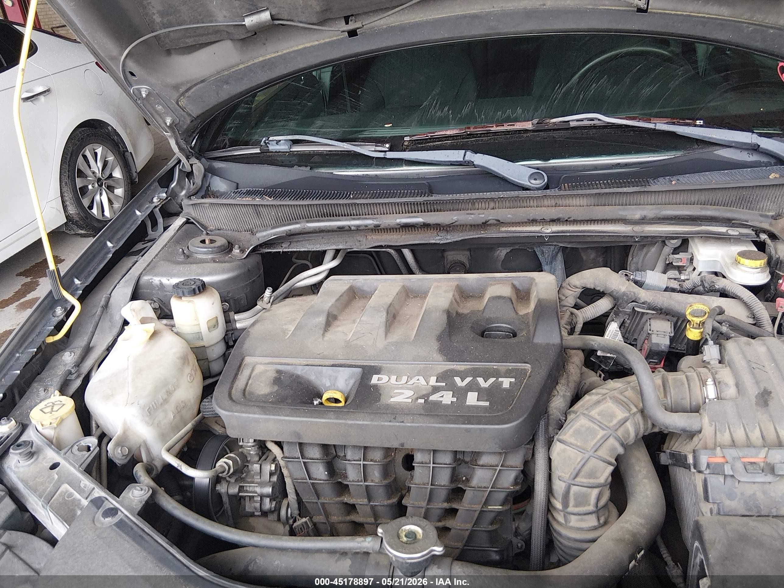 2013 Chrysler 200 Lx Серый vin: 1C3CCBABXDN588874