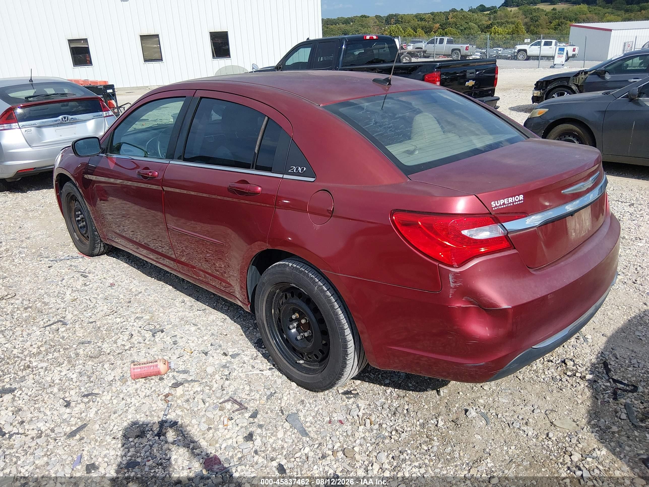 2013 Chrysler 200 Lx Red vin: 1C3CCBABXDN636180
