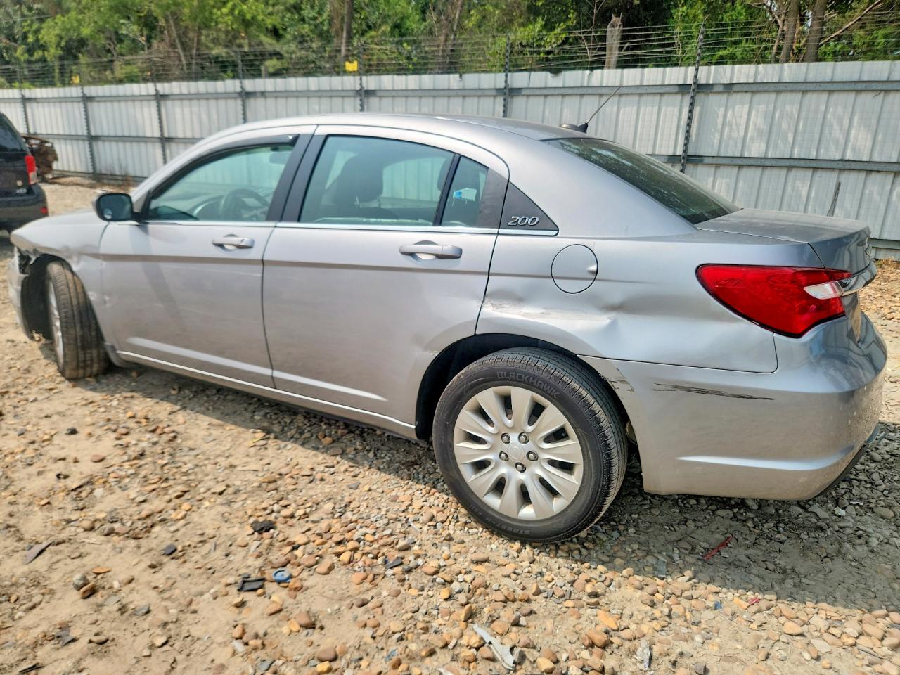 2013 Chrysler 200 Lx Серебряный vin: 1C3CCBABXDN734125