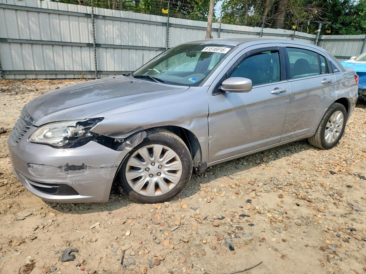 2013 Chrysler 200 Lx Серебряный vin: 1C3CCBABXDN734125