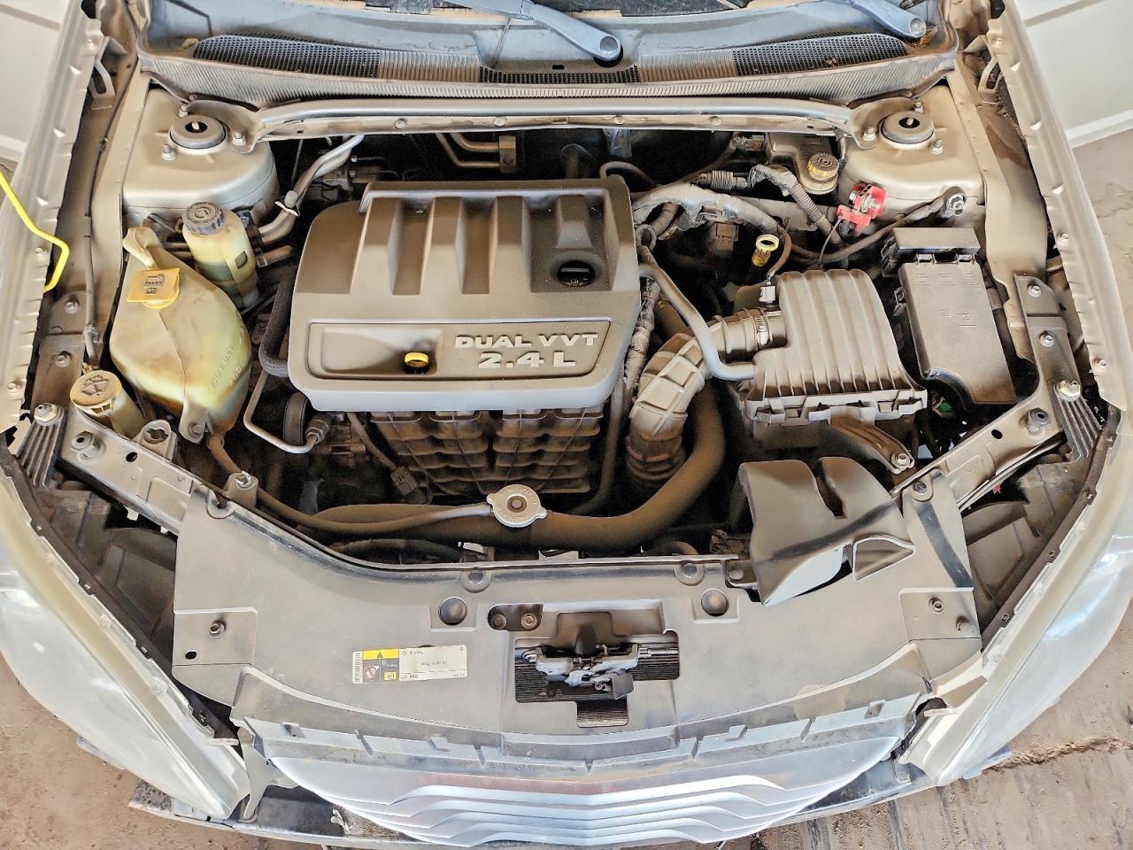 2013 Chrysler 200 Lx Tan vin: 1C3CCBABXDN735999