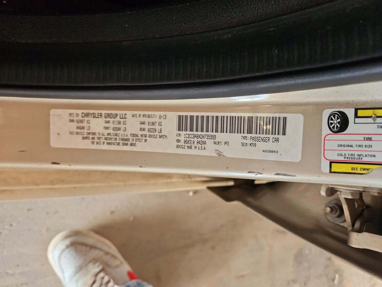 2013 Chrysler 200 Lx Tan vin: 1C3CCBABXDN735999