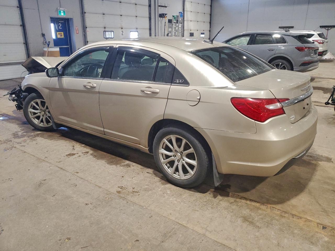 2014 Chrysler 200 Lx Beige vin: 1C3CCBABXEN131841