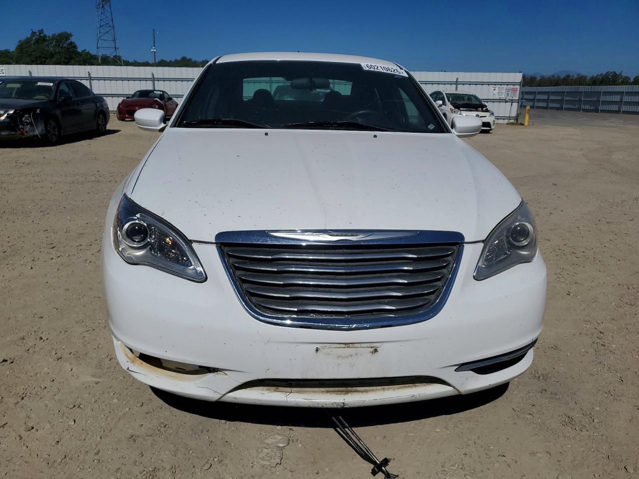 2014 Chrysler 200 Lx Белый vin: 1C3CCBABXEN141219