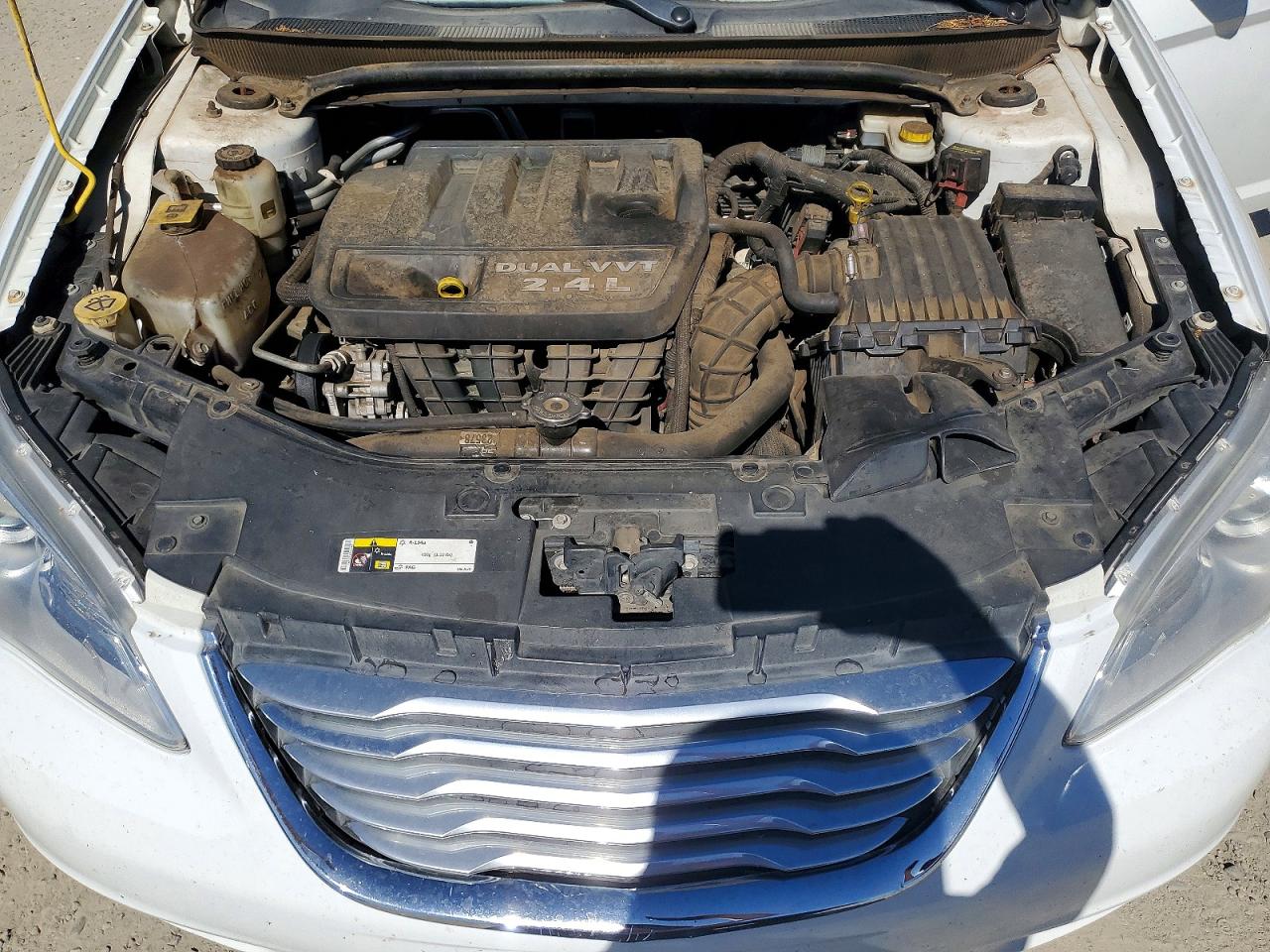 2014 Chrysler 200 Lx Белый vin: 1C3CCBABXEN141219