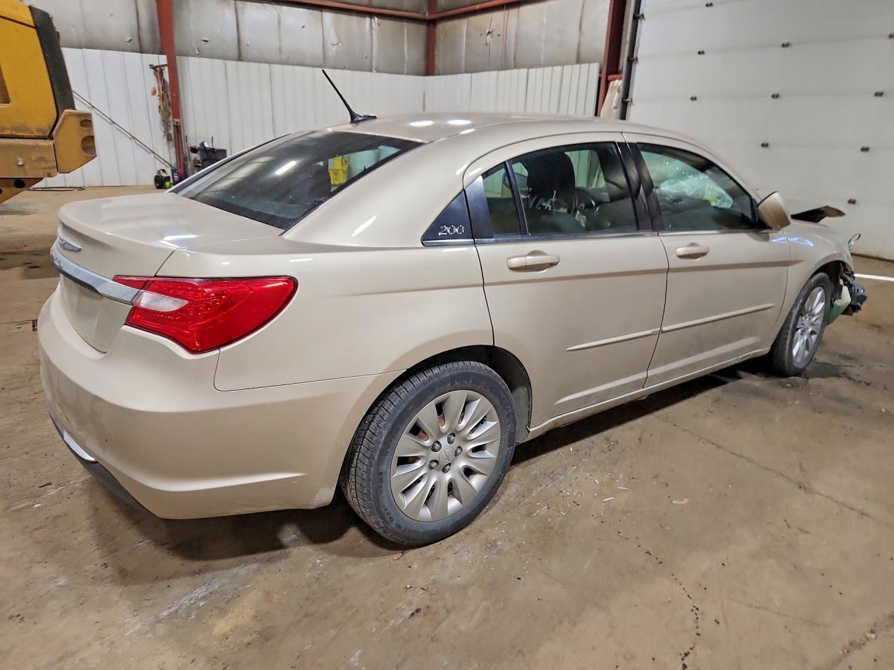 2013 Chrysler 200 Lx Tan vin: 1C3CCBAG1DN688647