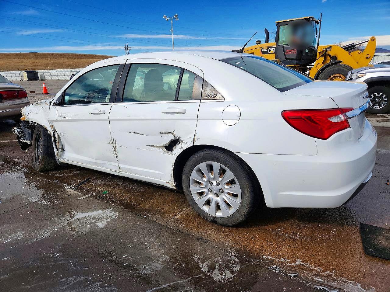2013 Chrysler 200 Lx White vin: 1C3CCBAG2DN721896
