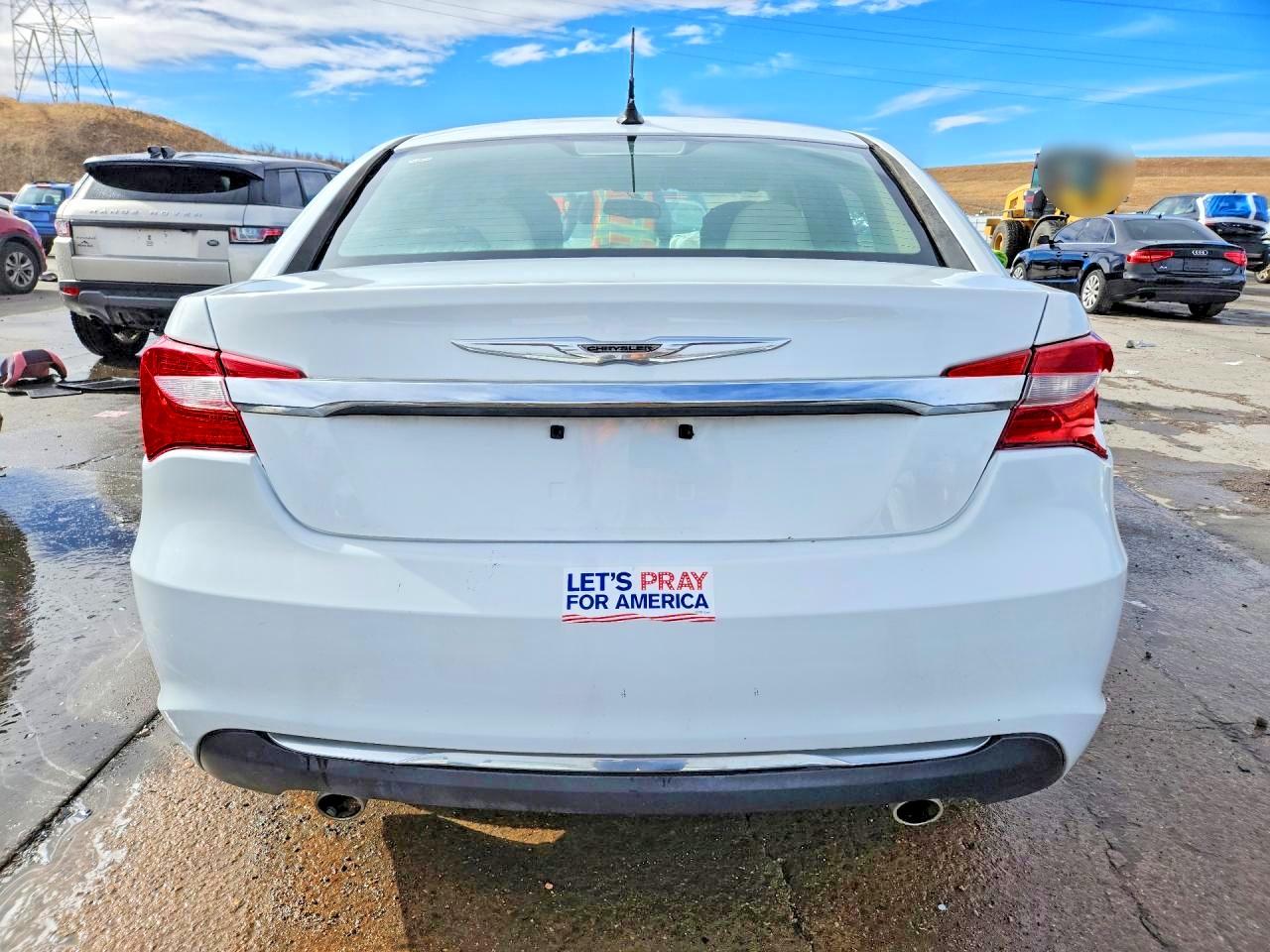 2013 Chrysler 200 Lx White vin: 1C3CCBAG2DN721896