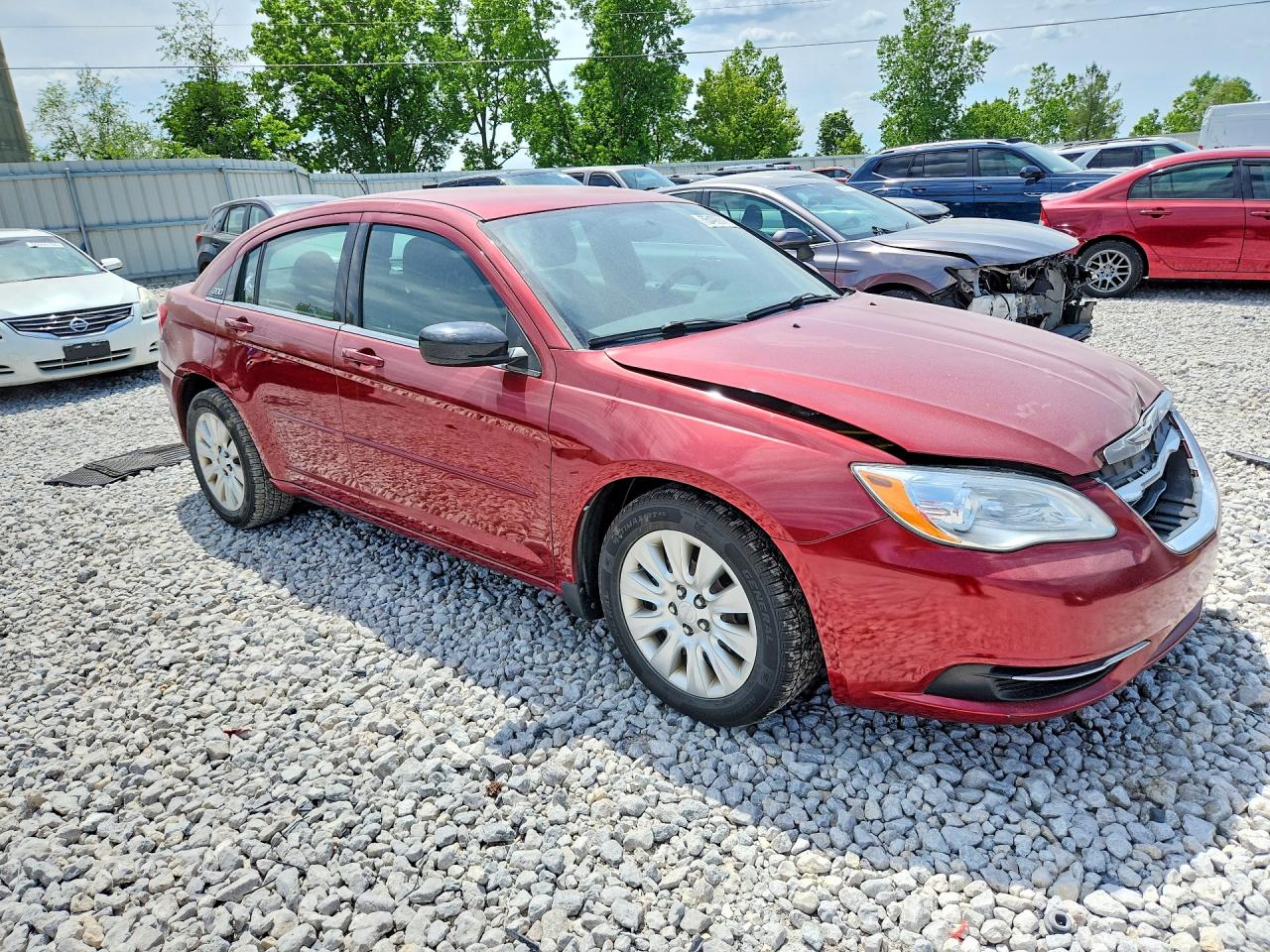 2013 Chrysler 200 Lx Red vin: 1C3CCBAG6DN624734