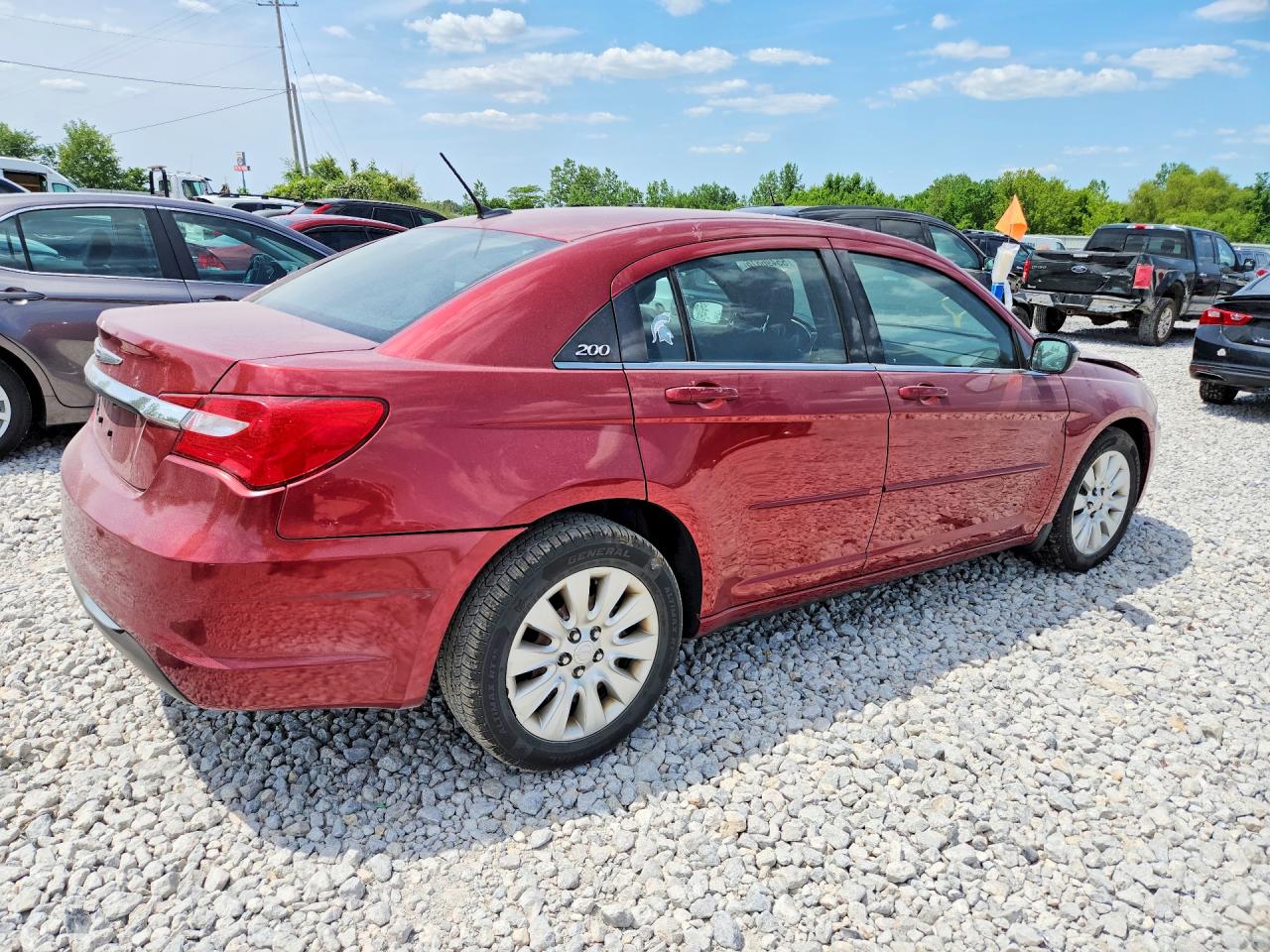 2013 Chrysler 200 Lx Red vin: 1C3CCBAG6DN624734