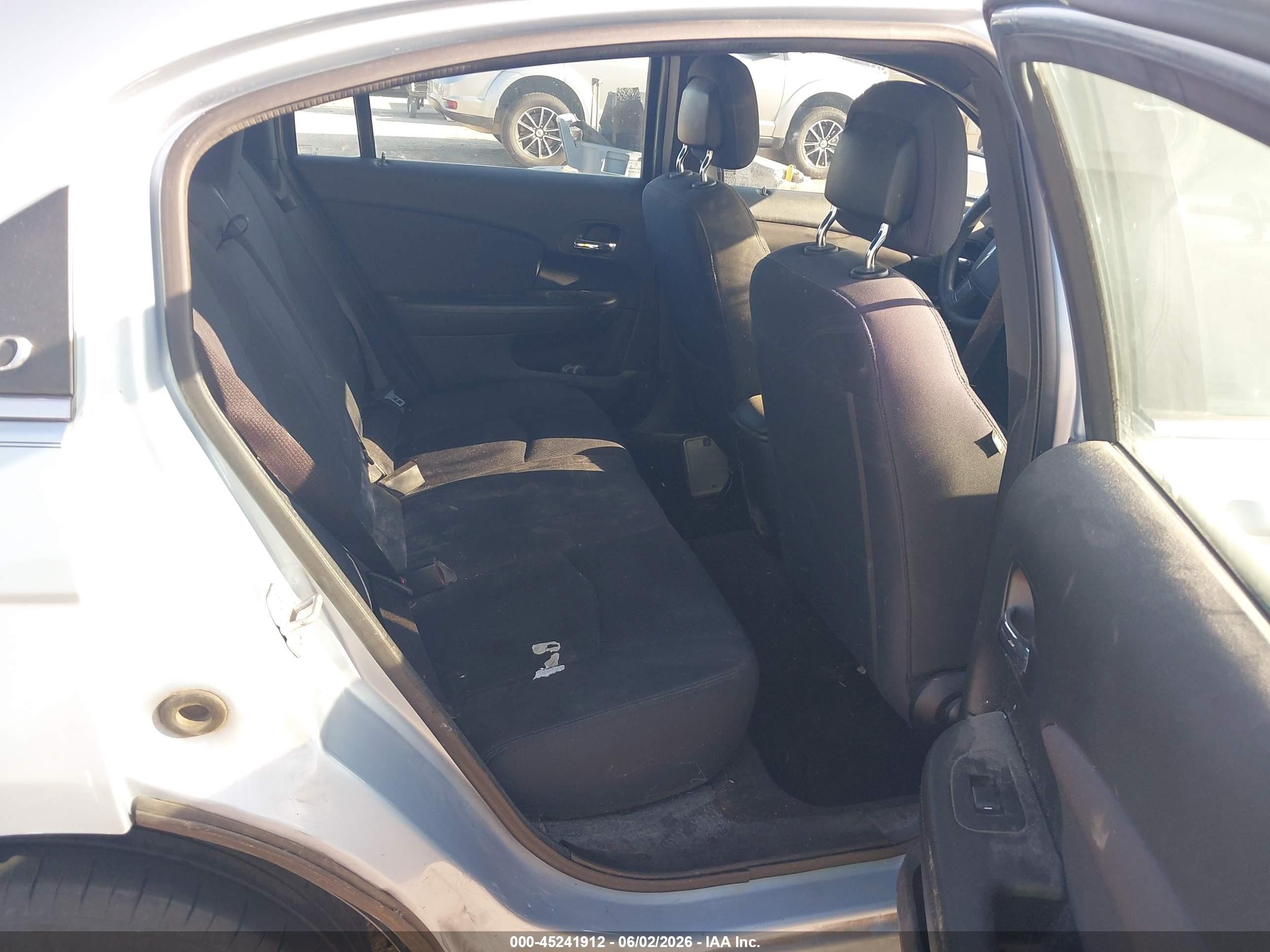 2013 Chrysler 200 Lx Blue vin: 1C3CCBAG6DN738281