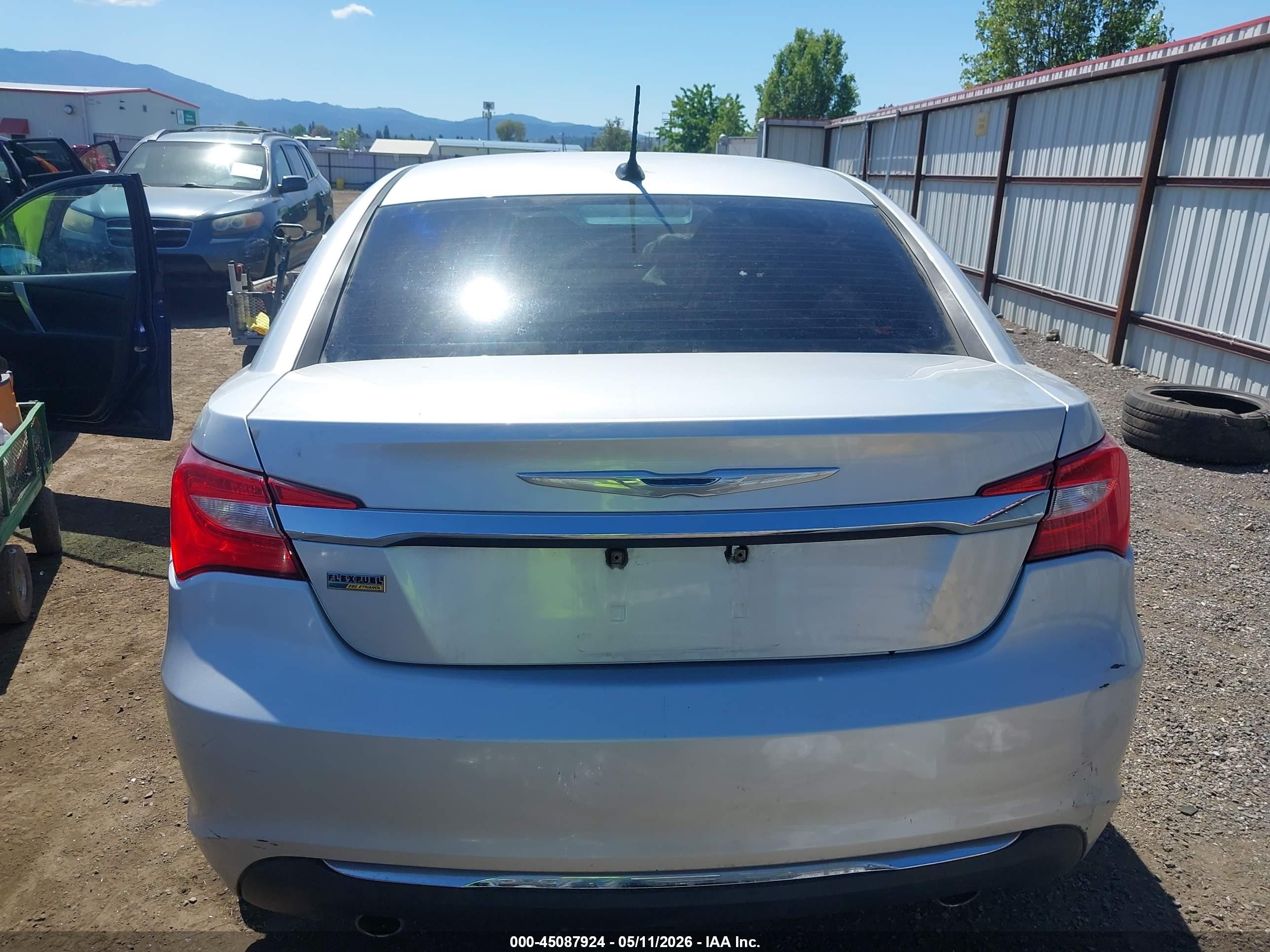 2012 Chrysler 200 Lx Silver vin: 1C3CCBAG7CN246258
