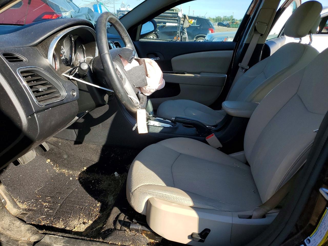 2013 Chrysler 200 Touring Brown vin: 1C3CCBBB0DN539634