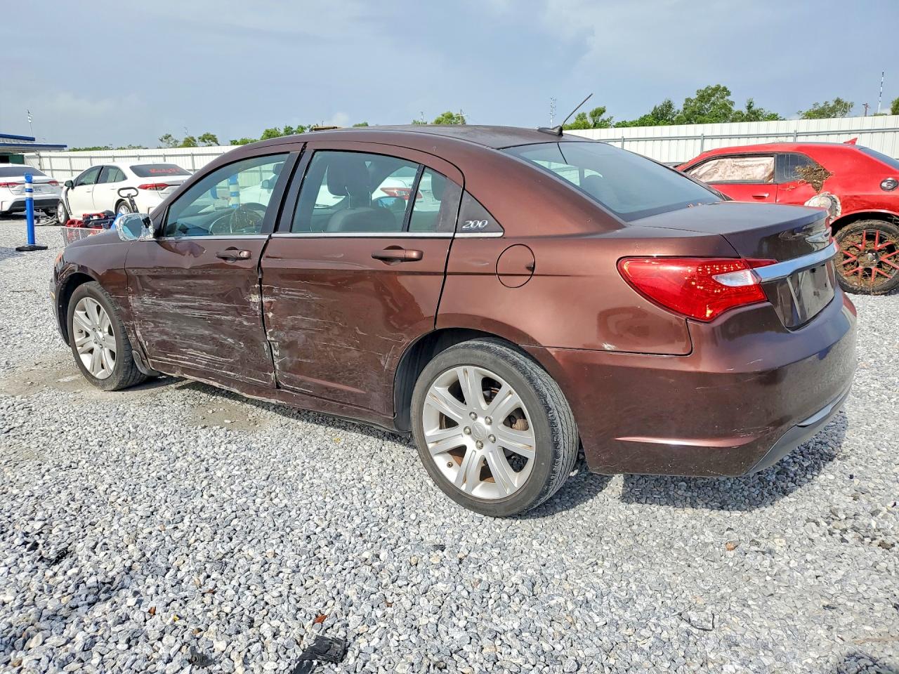 2013 Chrysler 200 Touring Brown vin: 1C3CCBBB0DN570883