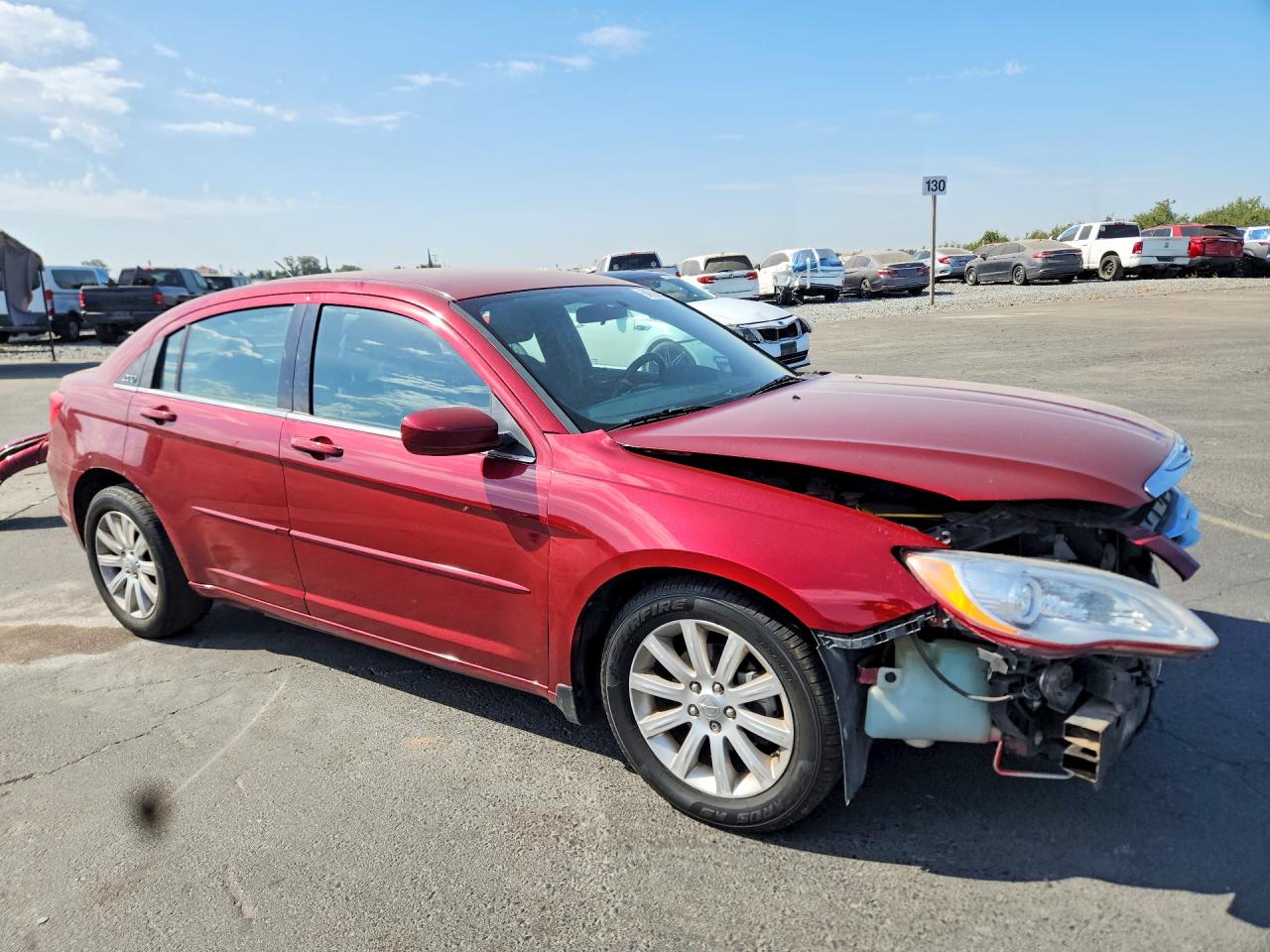 2013 Chrysler 200 Touring Red vin: 1C3CCBBB0DN636235