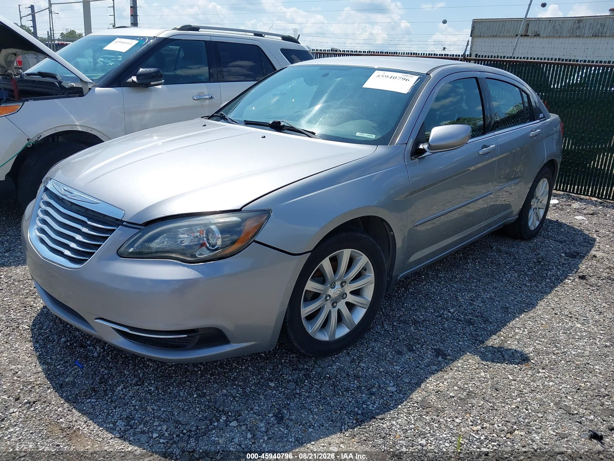 2013 Chrysler 200 Touring Silver vin: 1C3CCBBB0DN721740