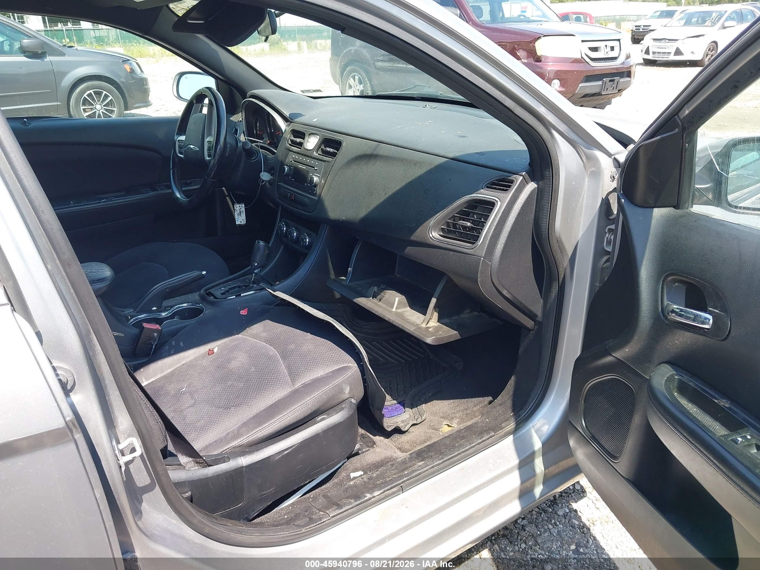 2013 Chrysler 200 Touring Silver vin: 1C3CCBBB0DN721740