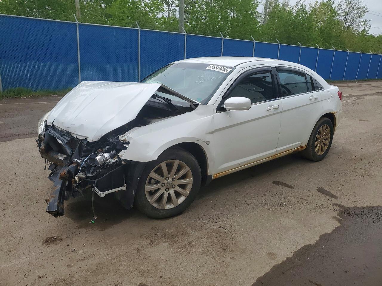 2013 Chrysler 200 Touring White vin: 1C3CCBBB0DN758660
