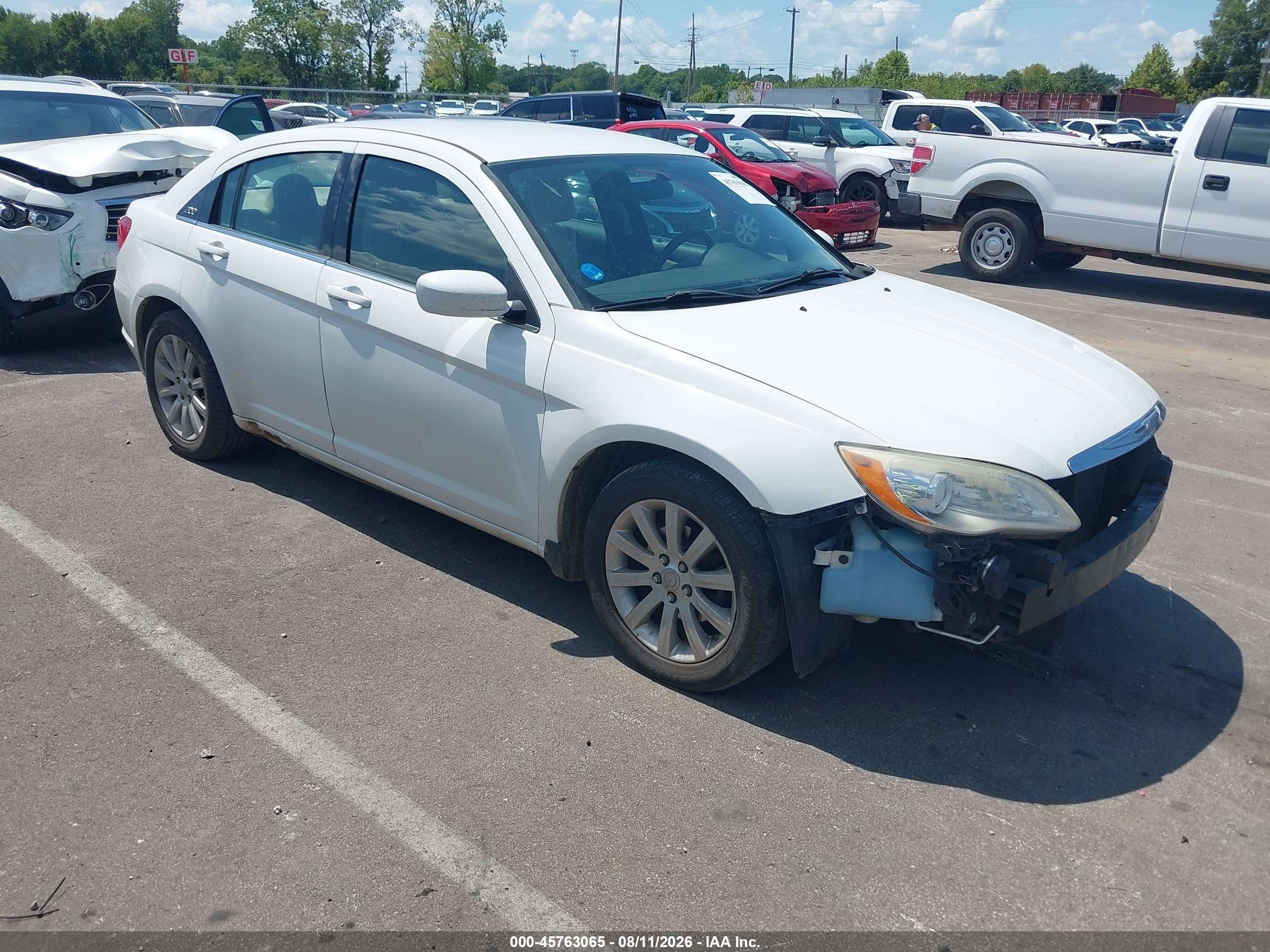 2014 Chrysler 200 Touring White vin: 1C3CCBBB0EN192419