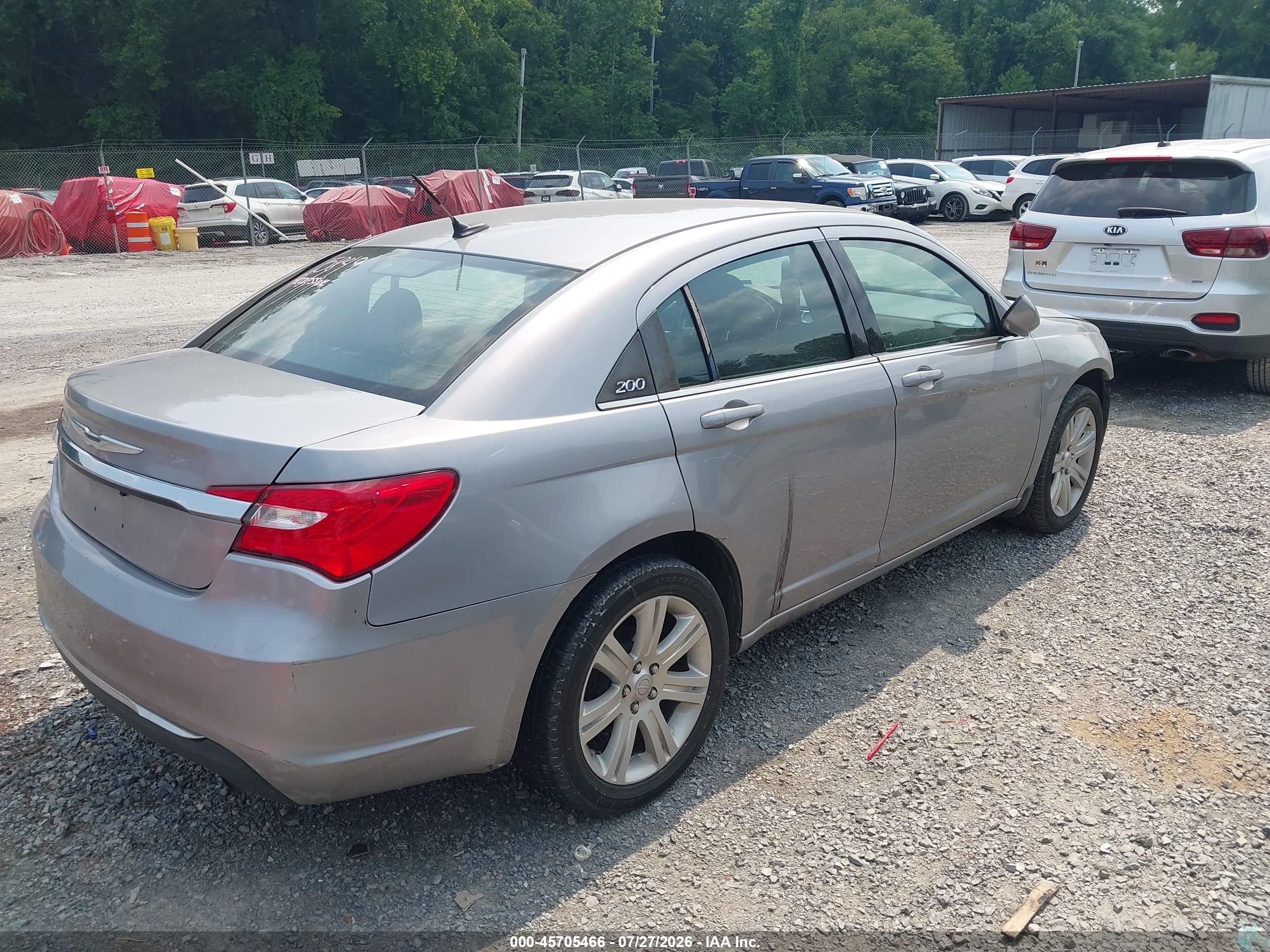 2014 Chrysler 200 Touring Silver vin: 1C3CCBBB0EN198110