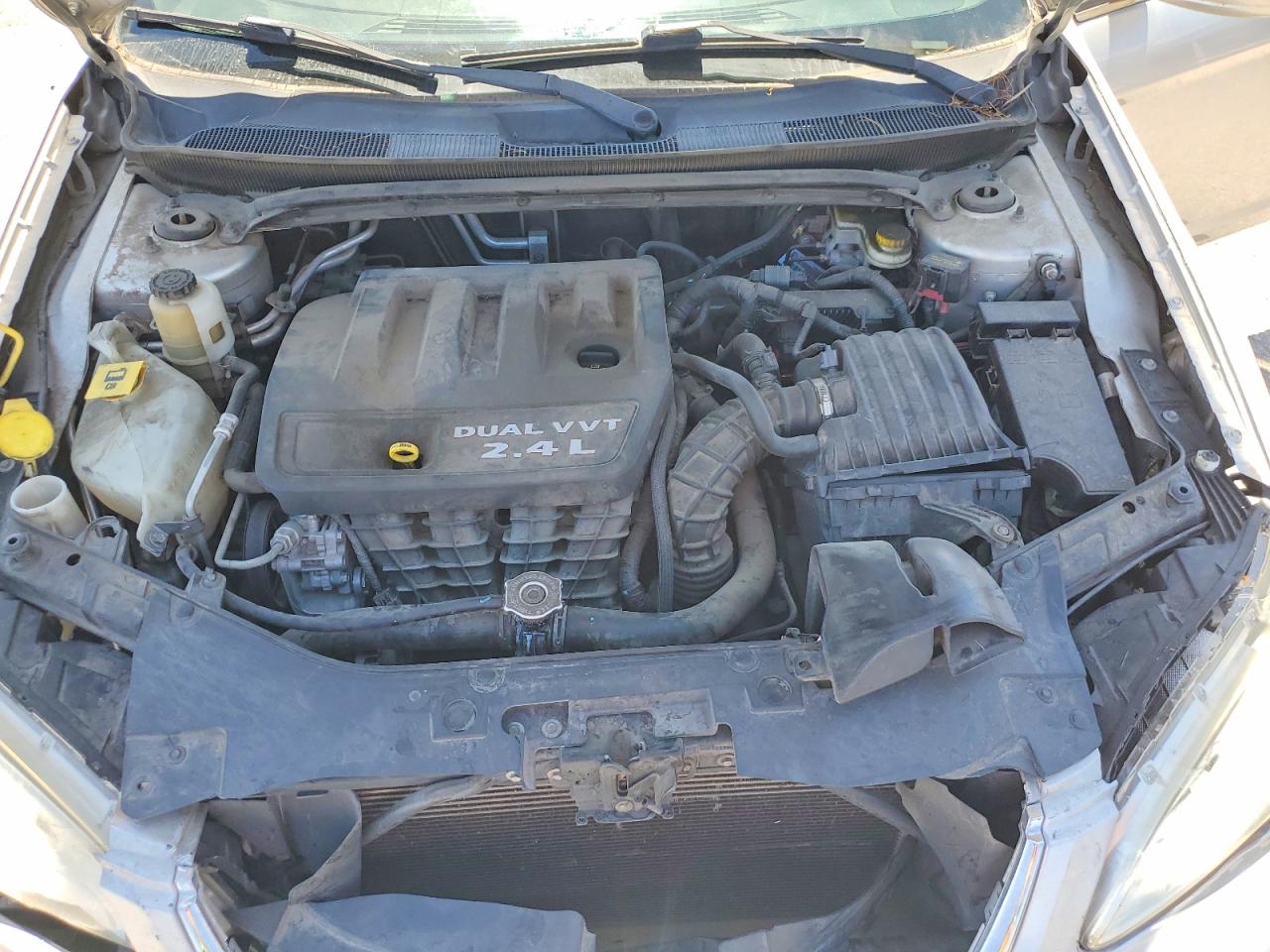 2012 Chrysler 200 Touring Silver vin: 1C3CCBBB1CN103874