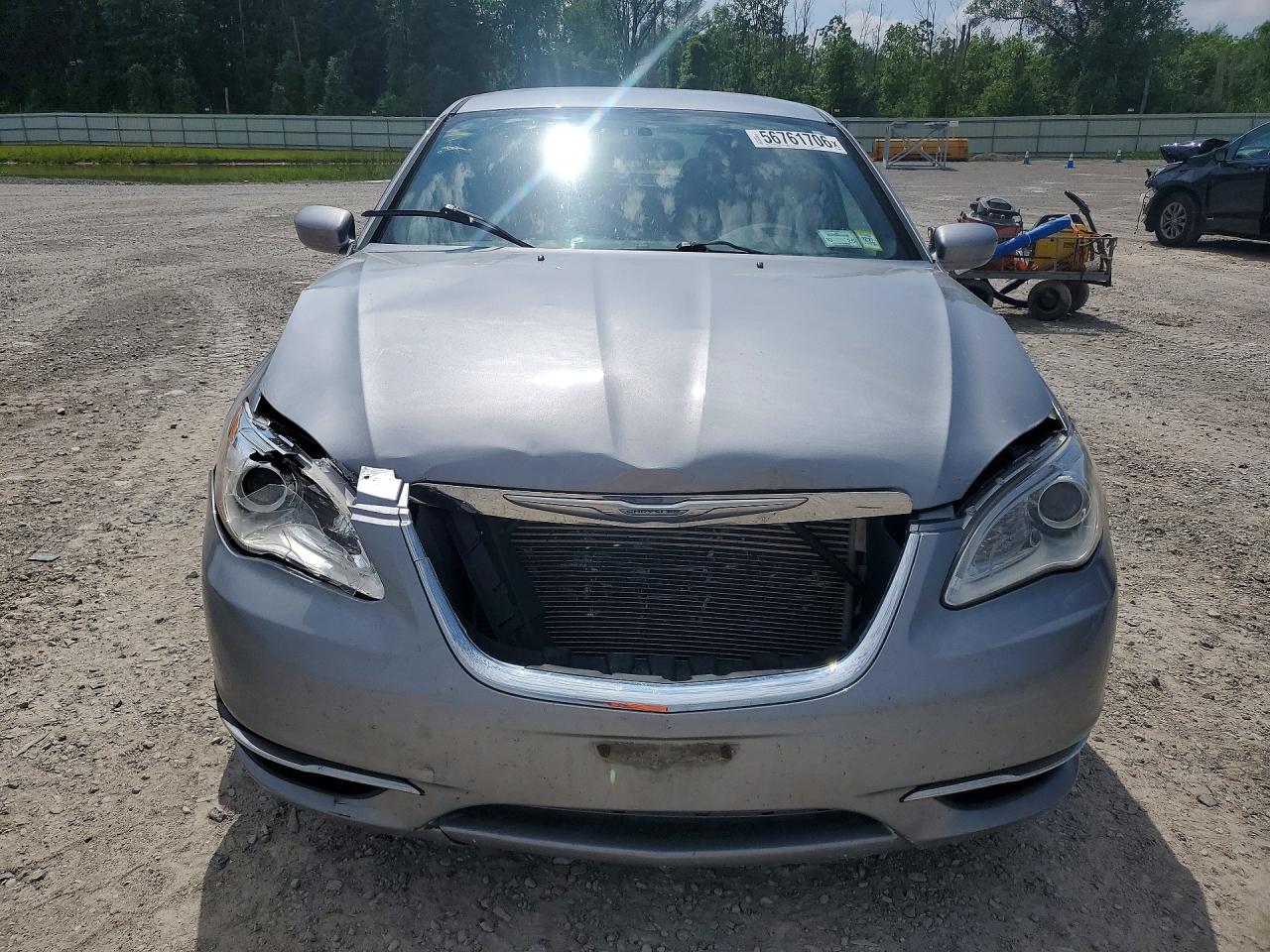 2013 Chrysler 200 Touring Silver vin: 1C3CCBBB1DN579558