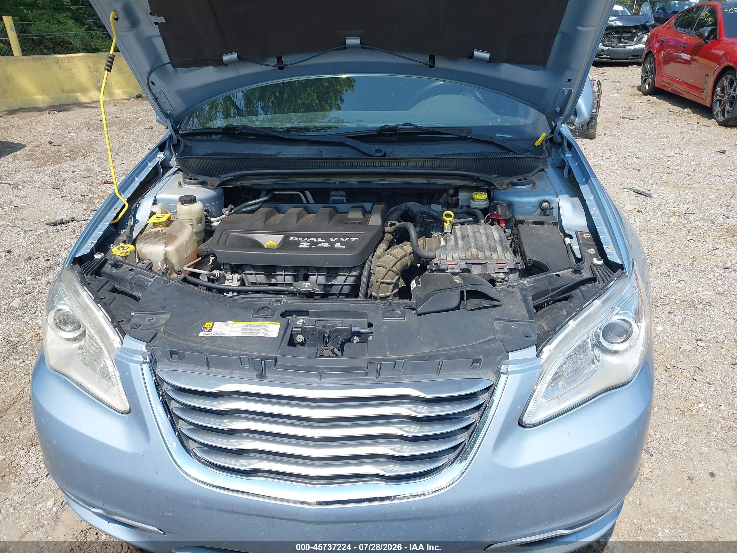 2013 Chrysler 200 Touring Blue vin: 1C3CCBBB1DN656221